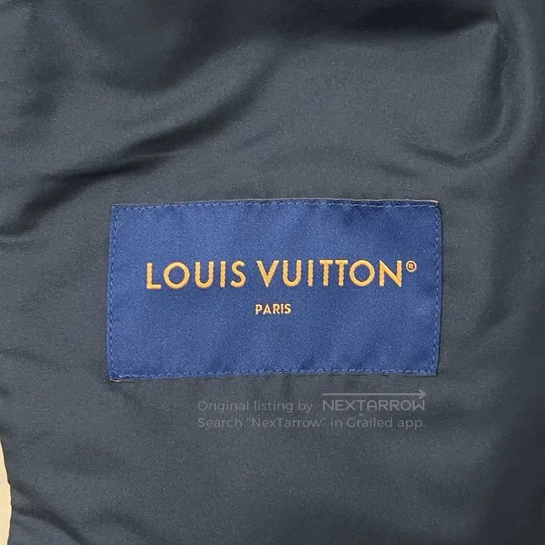 Louis Vuitton Louis Vuitton Embossed Logo Jacket Size US M / EU 48-50 / 2 - 5 Thumbnail