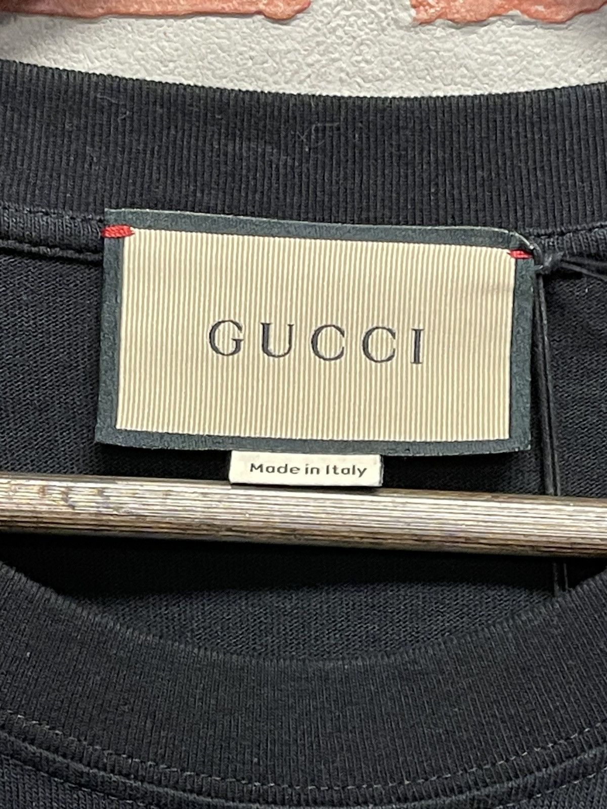 Gucci Size M - Gucci Embroidered Tee Black Brand New Size US M / EU 48-50 / 2 - 6 Thumbnail