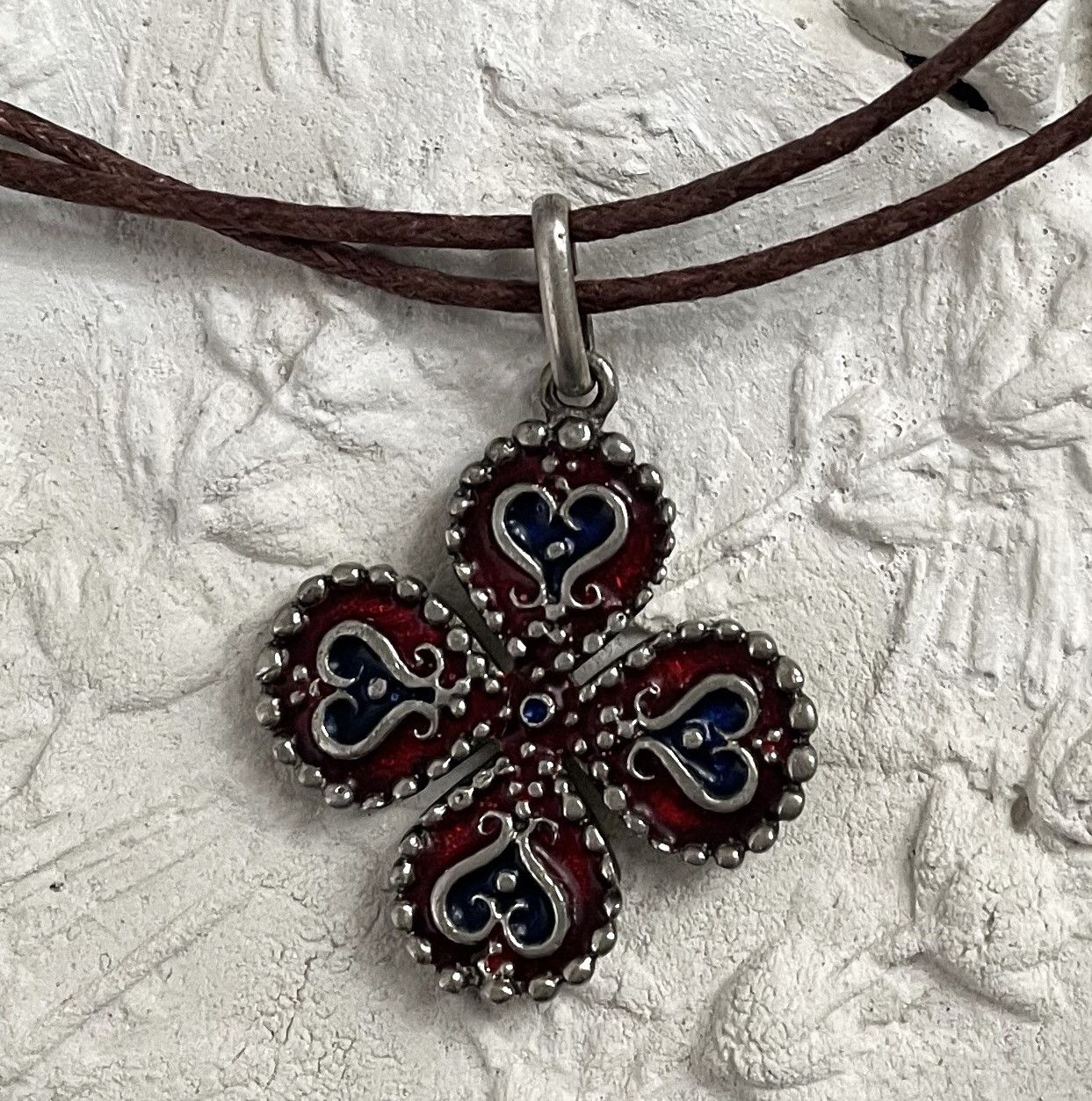 Other Vintage Four-Leaf Clover Pendant . Boho Gothic Jewelry Size ONE SIZE - 4 Thumbnail