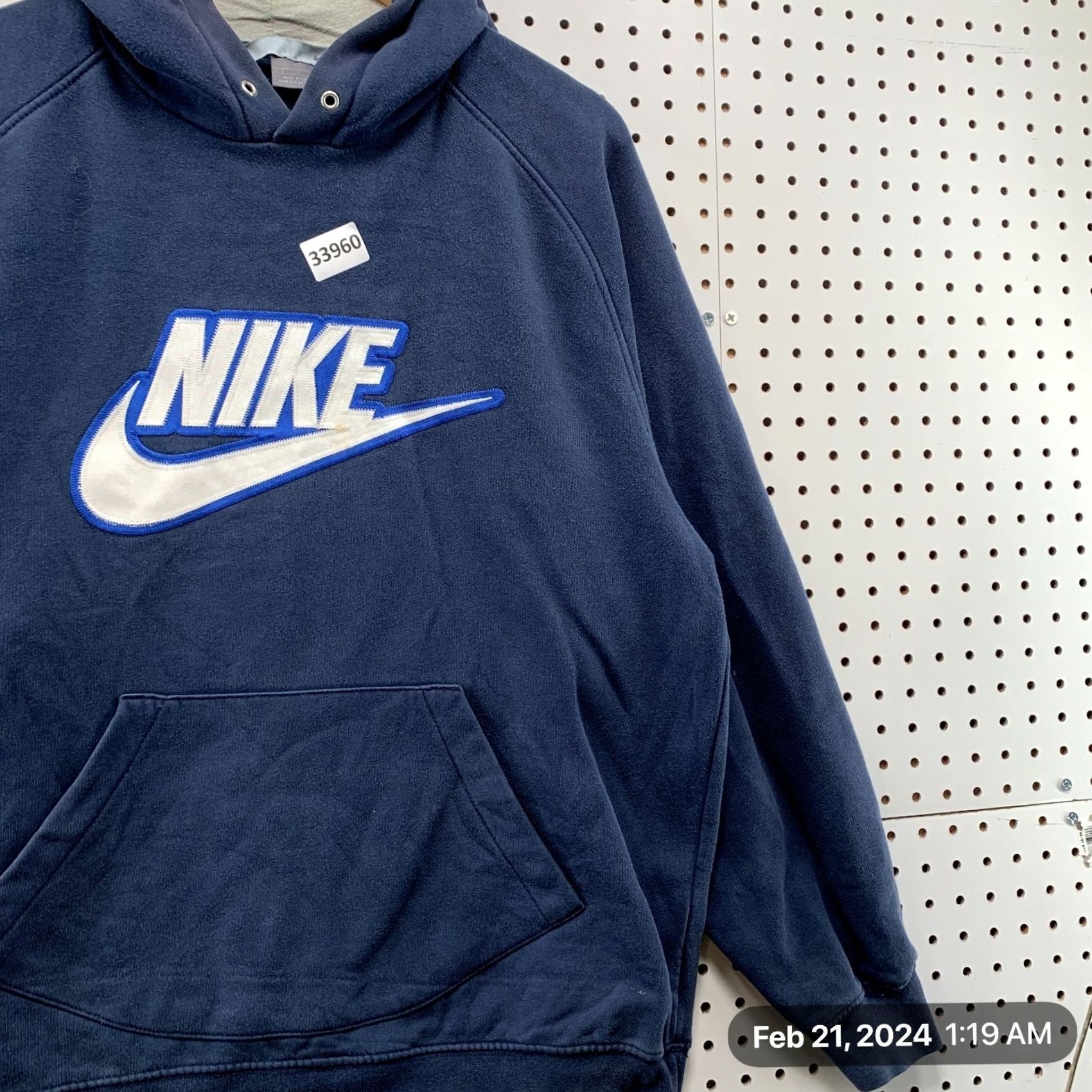 Nike VINTAGE Nike Hoodie Mens Large Blue Embroidered Spell Out Swoosh Y2K Size US L / EU 52-54 / 3 - 3 Thumbnail