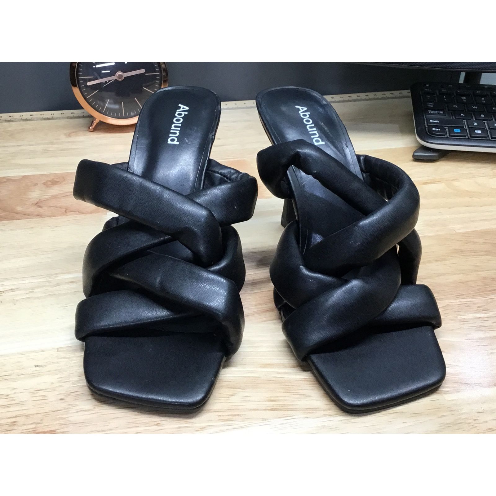Other Abound Violeta Puffy Strap Sandals Women's 8 Black Leather Size US 8 / IT 38 - 1 Thumbnail
