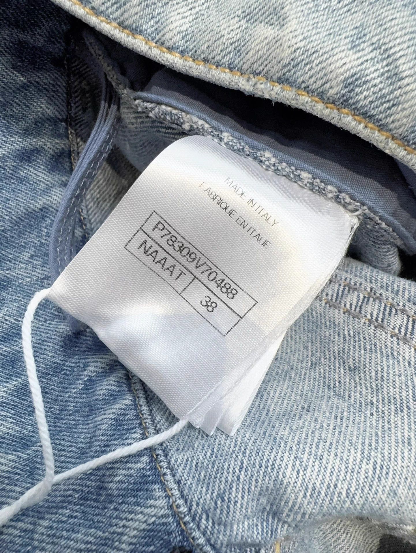 Chanel CHANEL 24K Blue Iridescent Coated Straight Jean 38 Size 27" / US 4 / IT 40 - 7 Thumbnail