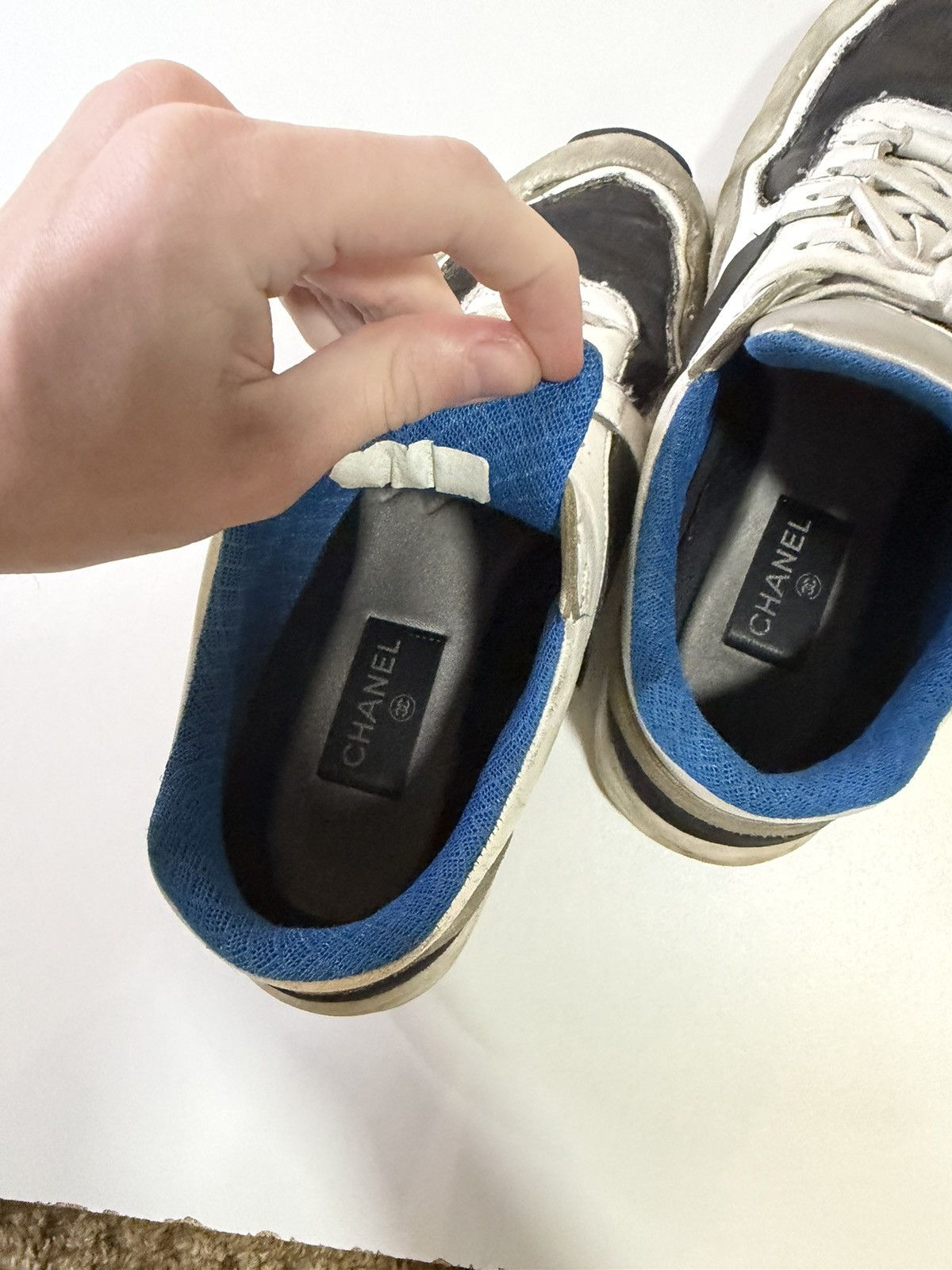 Chanel Chanel Low Top Runner Trainer Sneakers Size US 8.5 / EU 41-42 - 14 Thumbnail