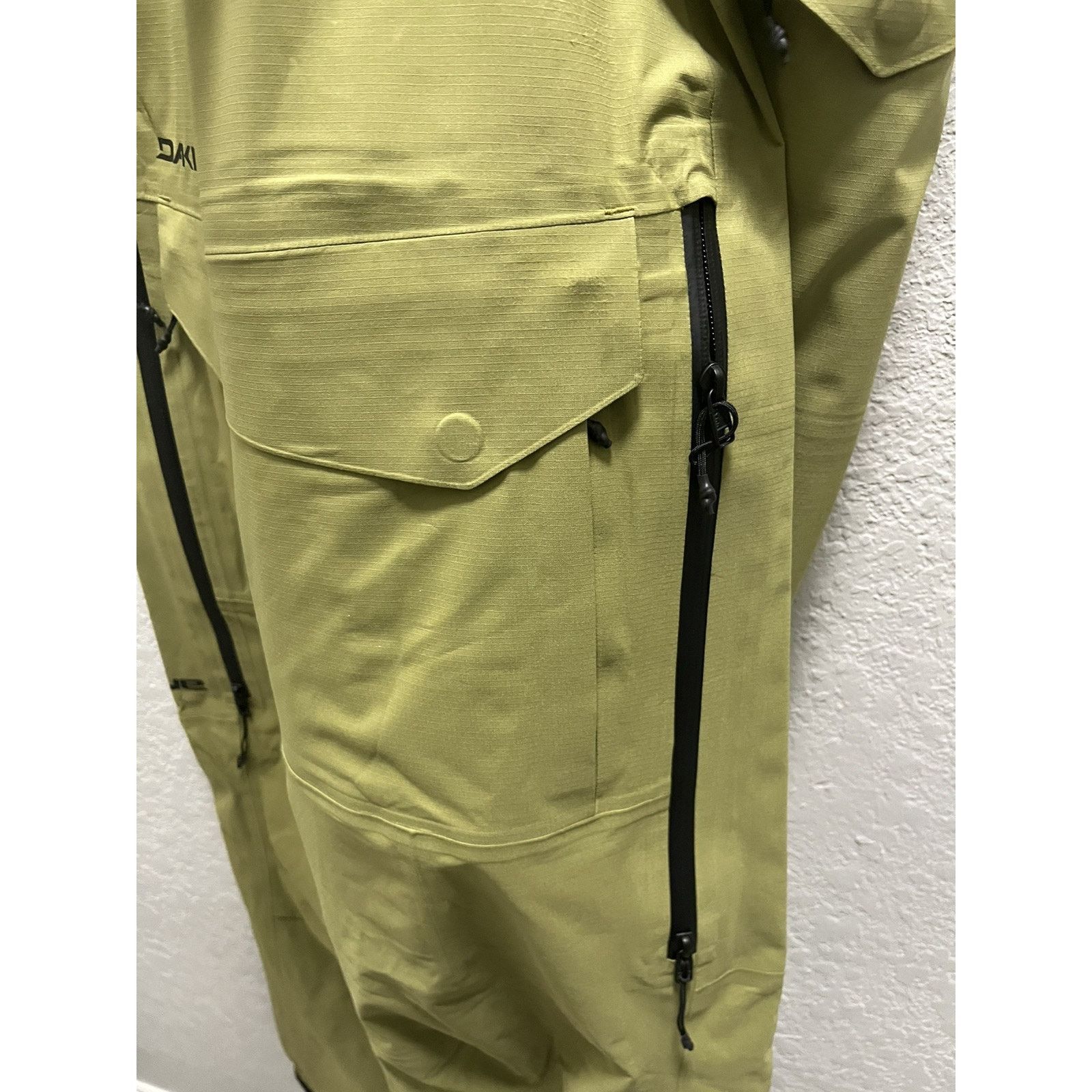 Dakine Dakine Men XL Sender Stretch 3L Snow Pants Waterproof Green Size US 42 / EU 58 - 14 Thumbnail