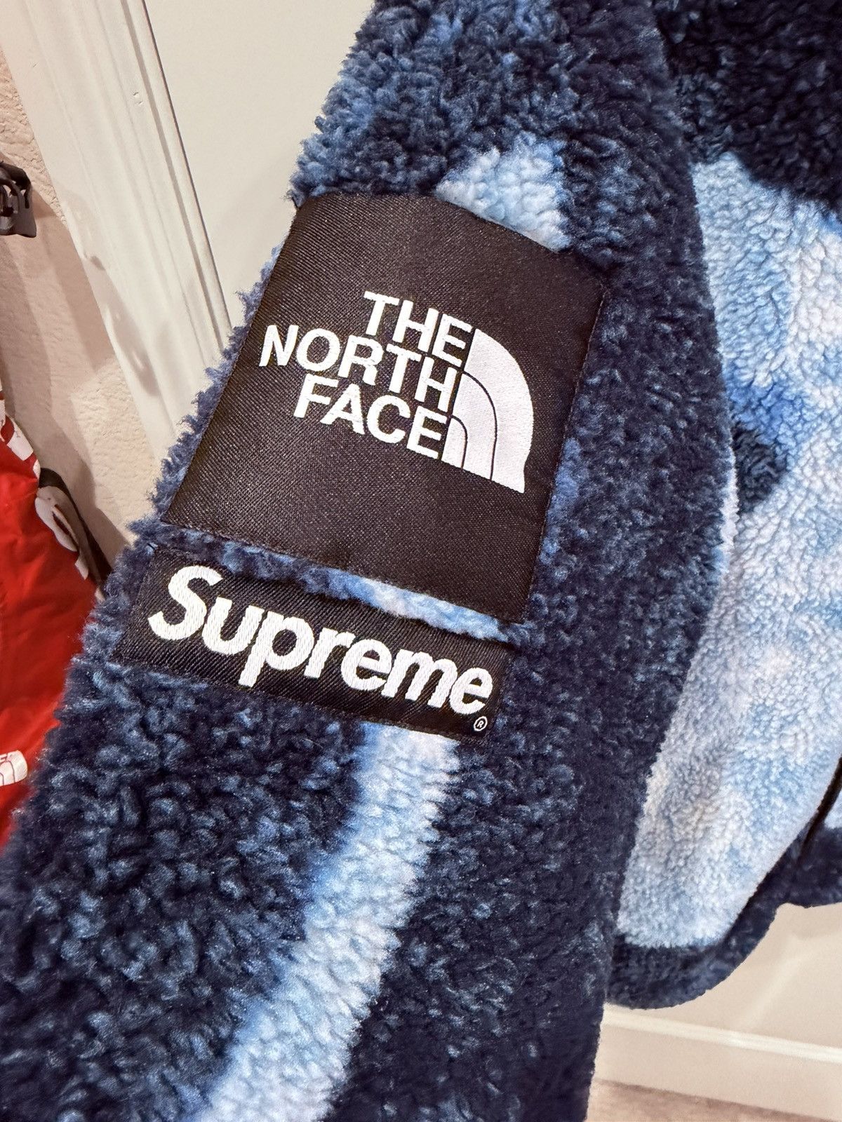 Supreme × The North Face Supreme x TNF Bleached Denim Print Fleece Jacket Indigo Size US M / EU 48-50 / 2 - 5 Thumbnail