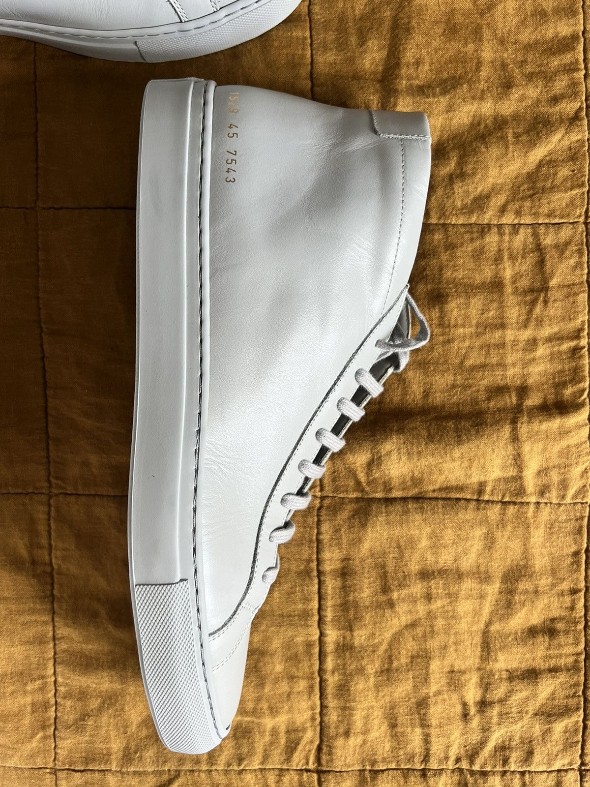Common Projects Common Projects Achilles Mid Grey Size US 12 / EU 45 - 2 Thumbnail