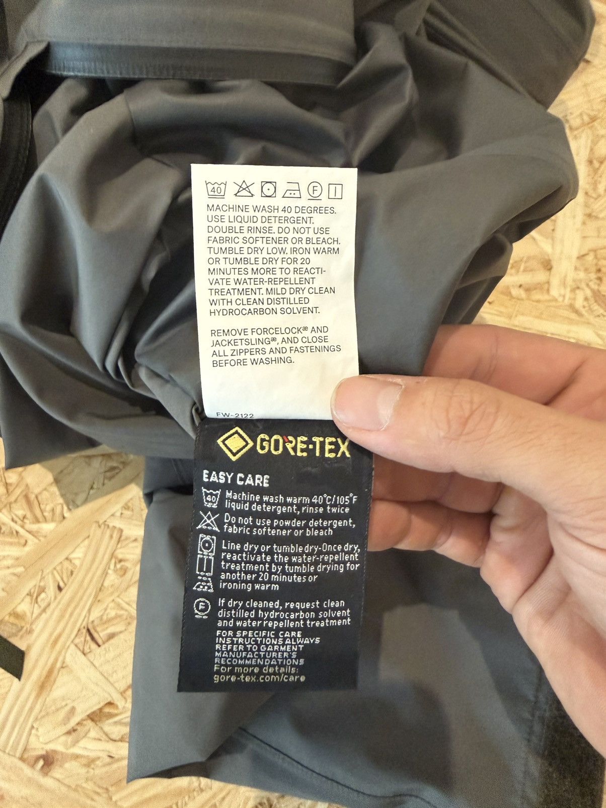 Acronym J1W-GTPL 2L Gore-Tex Paclite Plus Interops Jacket Size US L / EU 52-54 / 3 - 9 Thumbnail