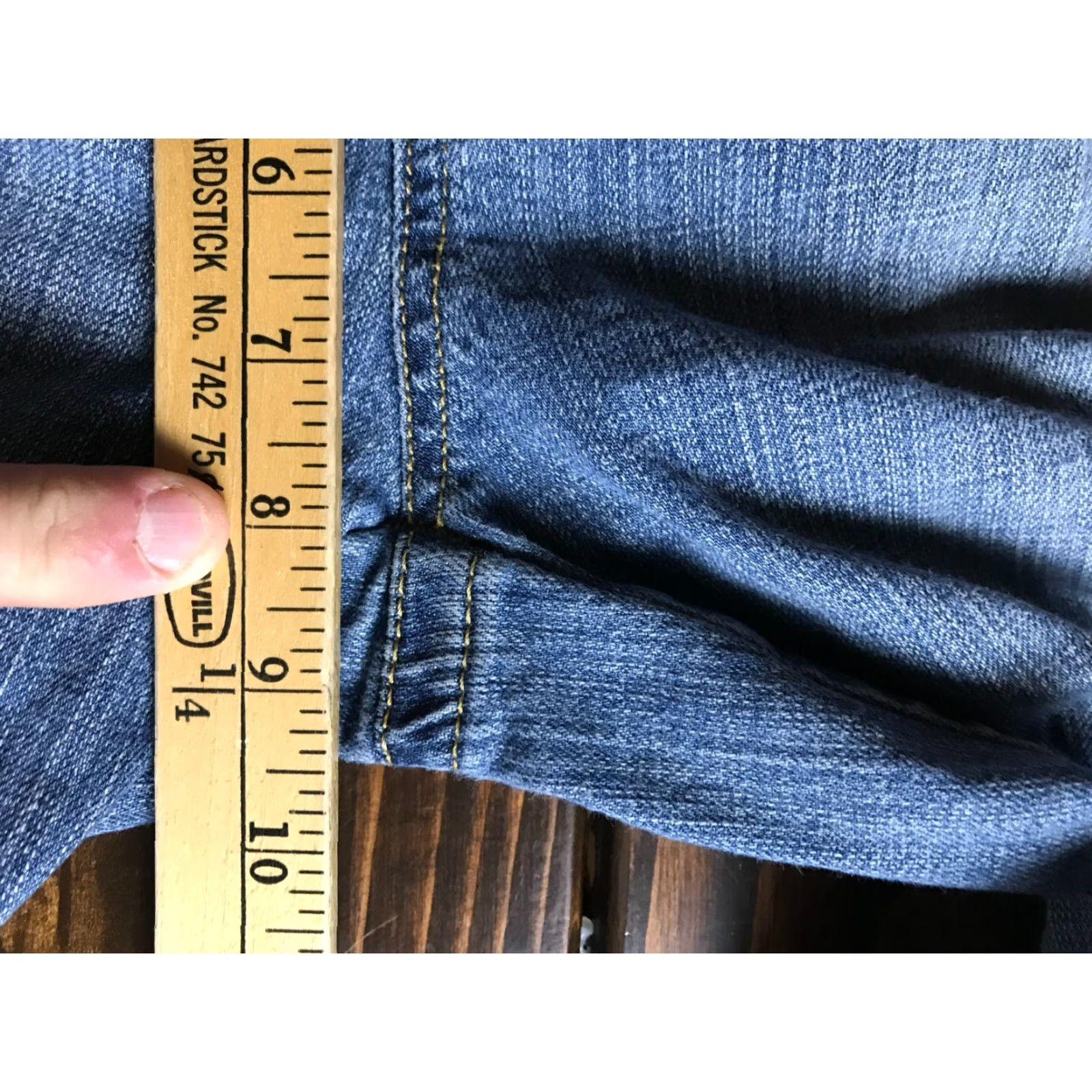 Vintage LEI Jeans, Women's Size 30, Blue Denim Capri Cuffed Pockets Regular Rise Low, 30, Adult Women, Capri Jeans, Fall Spring Summer, Womens Size 30" / US 8 / IT 44 - 4 Thumbnail