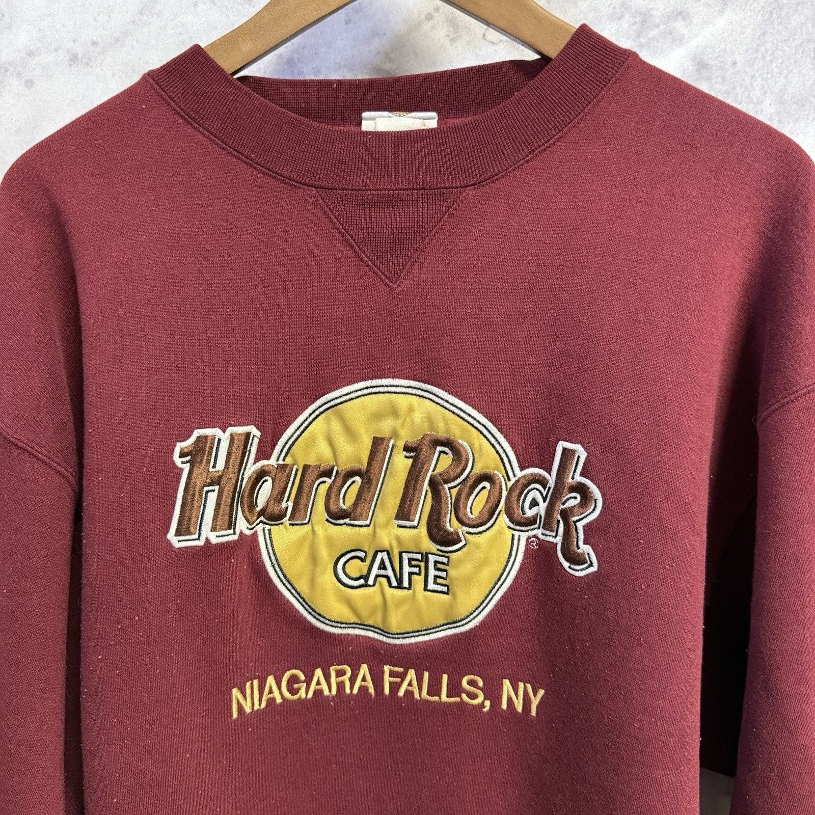 Hard Rock Cafe × Vintage Vintage Hard Rock Cafe Sweatshirt Mens Large Red Niagara Fal Size US L / EU 52-54 / 3 - 1 Thumbnail