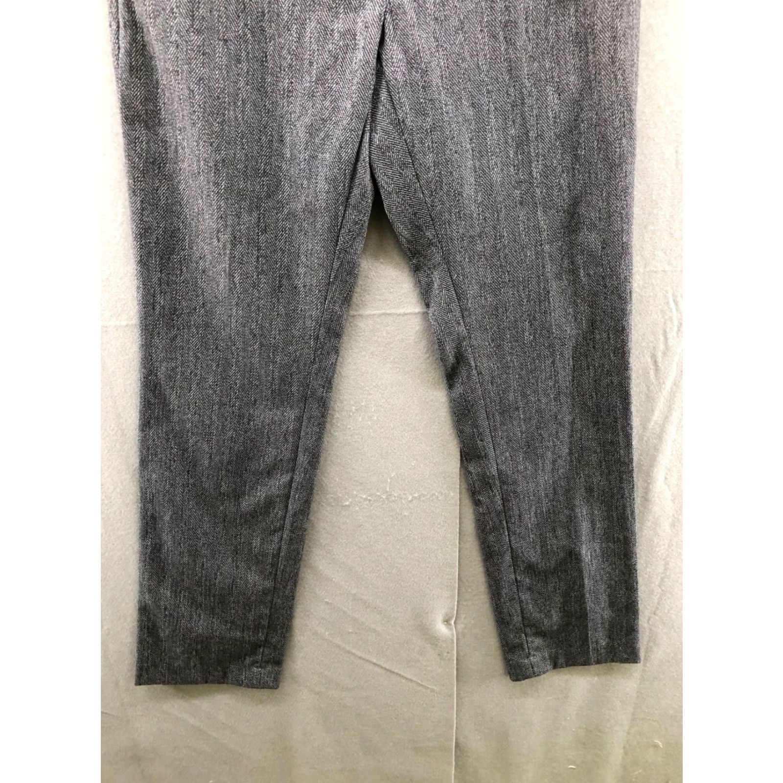 Apt. 9 APT. 9 Dress Pants Straight Leg Womens 8 Gray Herringbone Mid Rise Flat Front Workwear Career Pants Size 30" / US 8 / IT 44 - 4 Thumbnail