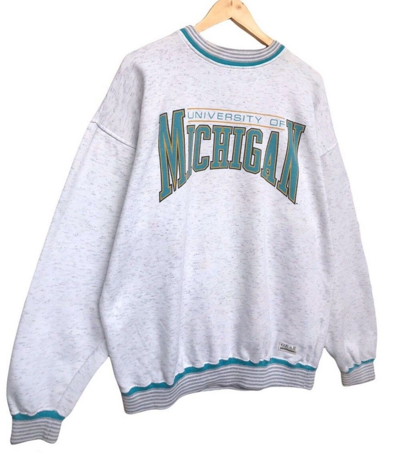 Vintage Vintage University Of Michigan Baggy Sweatshirt Size US L / EU 52-54 / 3 - 1 Thumbnail