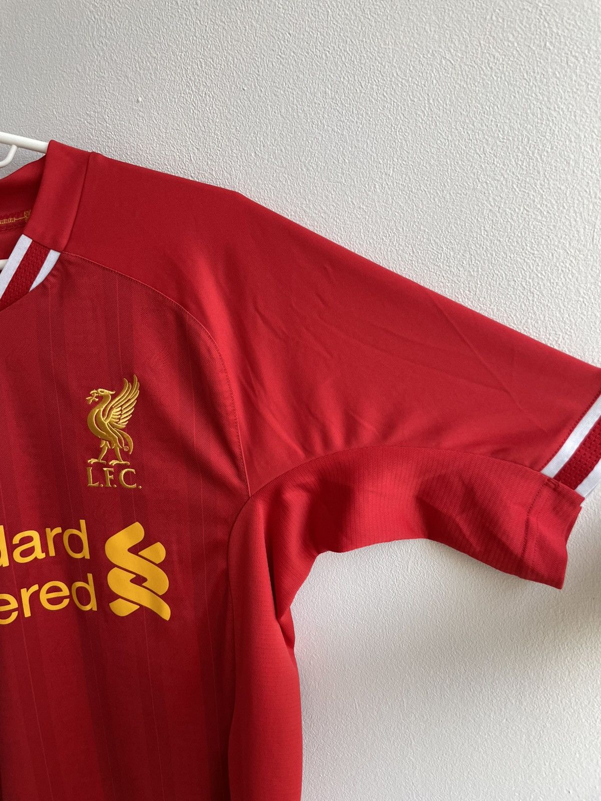 Vintage Liverpool 2013 2014 Home Football Shirt Soccer Jersey Warior Size US M / EU 48-50 / 2 - 5 Thumbnail