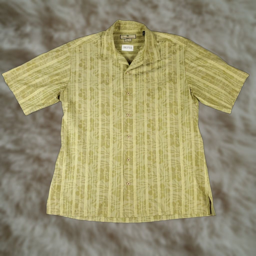 Tommy Bahama VINTAGE Tommy Bahama Shirt Mens XL Beige/Gold Silk Hawaiian Button Up Short Sleeve Size US XL / EU 56 / 4 - 1 Thumbnail