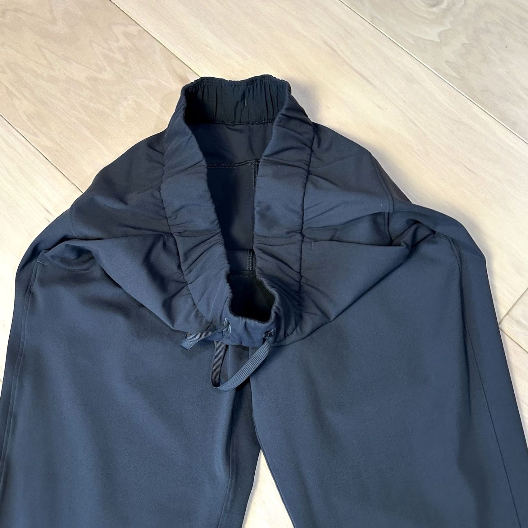 Lululemon Lululemon Jogger Womens 4 Dark Gray The Fly Women Size 27" / US 4 / IT 40 - 2 Thumbnail