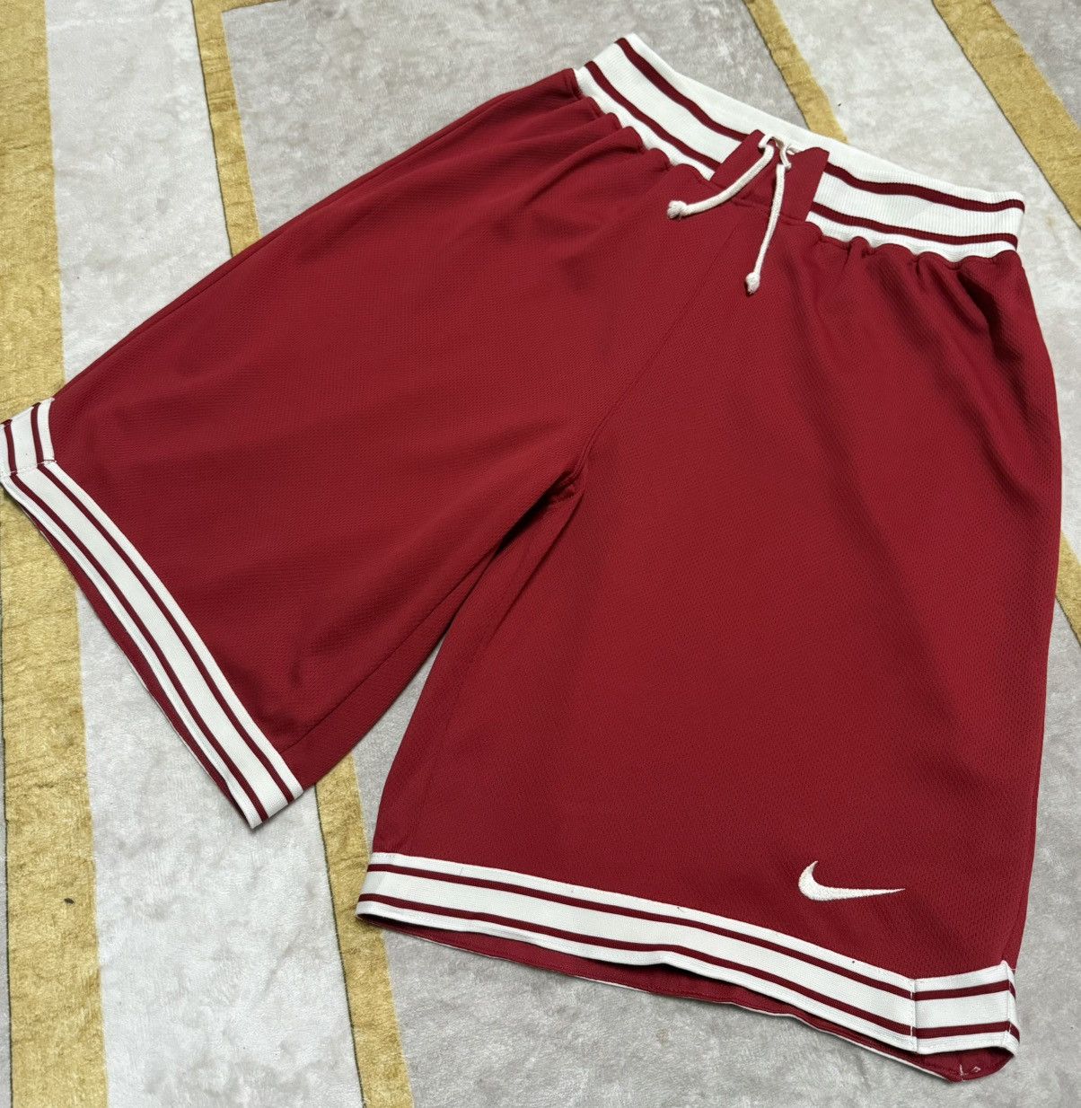Other Nike Basketball Short Pants Size US 32 / EU 48 - 1 Thumbnail