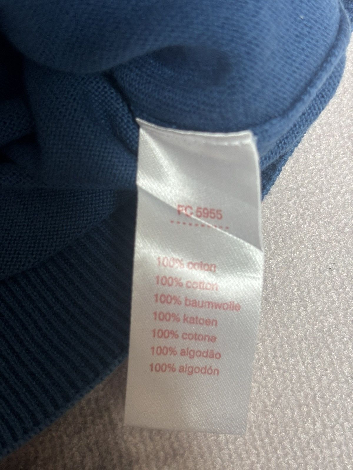 Lacoste Light blue Lacoste v-neck size L Size US L / EU 52-54 / 3 - 11 Thumbnail