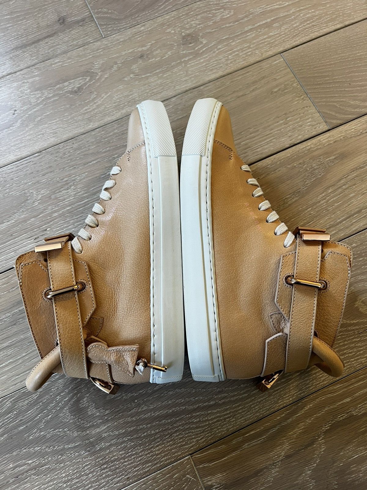 Buscemi × Ronnie Fieg Ronnie fieg x buscemi 100m vegan Size US 8 / EU 41 - 8 Thumbnail