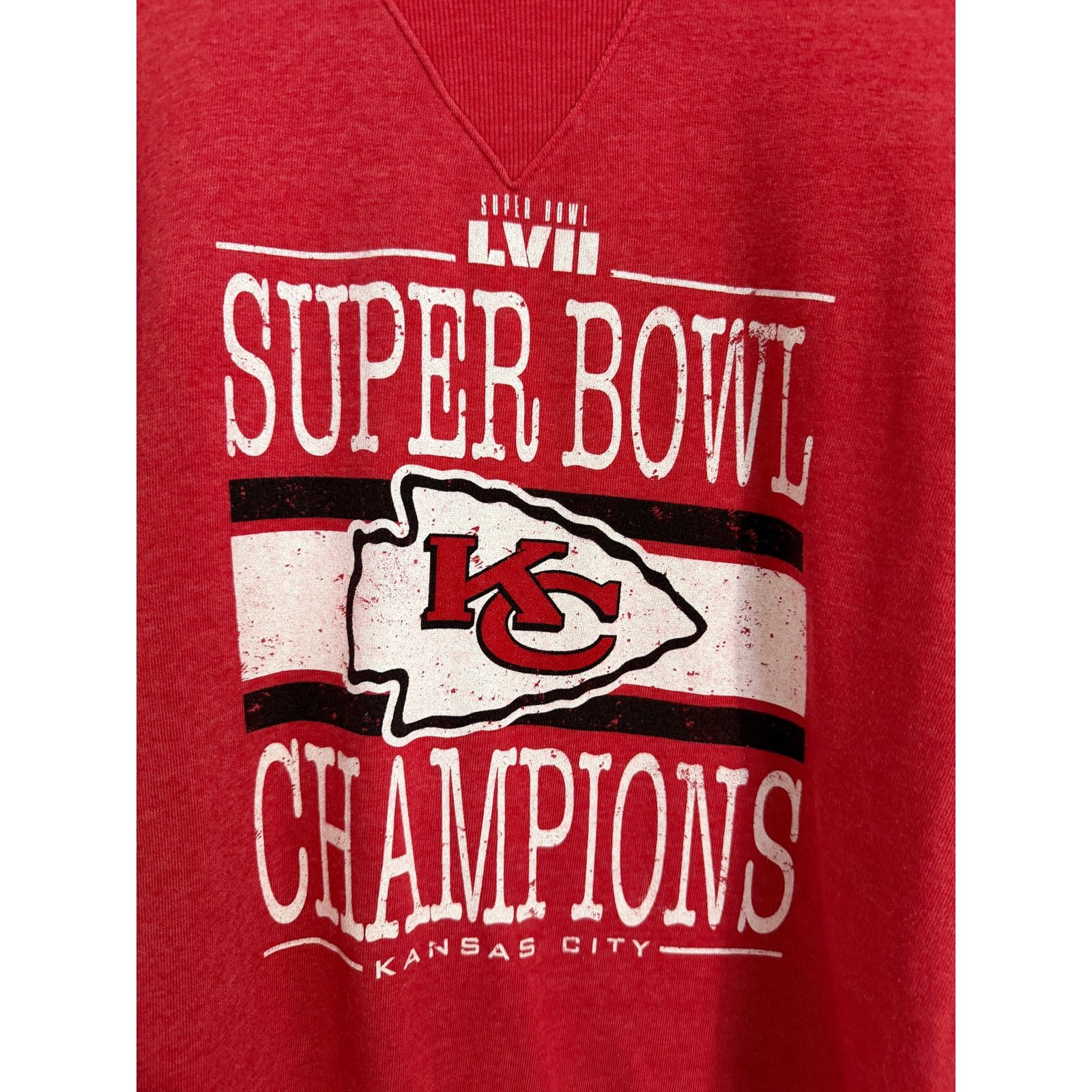 Majestic Kansas City Chiefs Super Bowl Crewneck Sweatshirt Size M Size US M / EU 48-50 / 2 - 2 Thumbnail