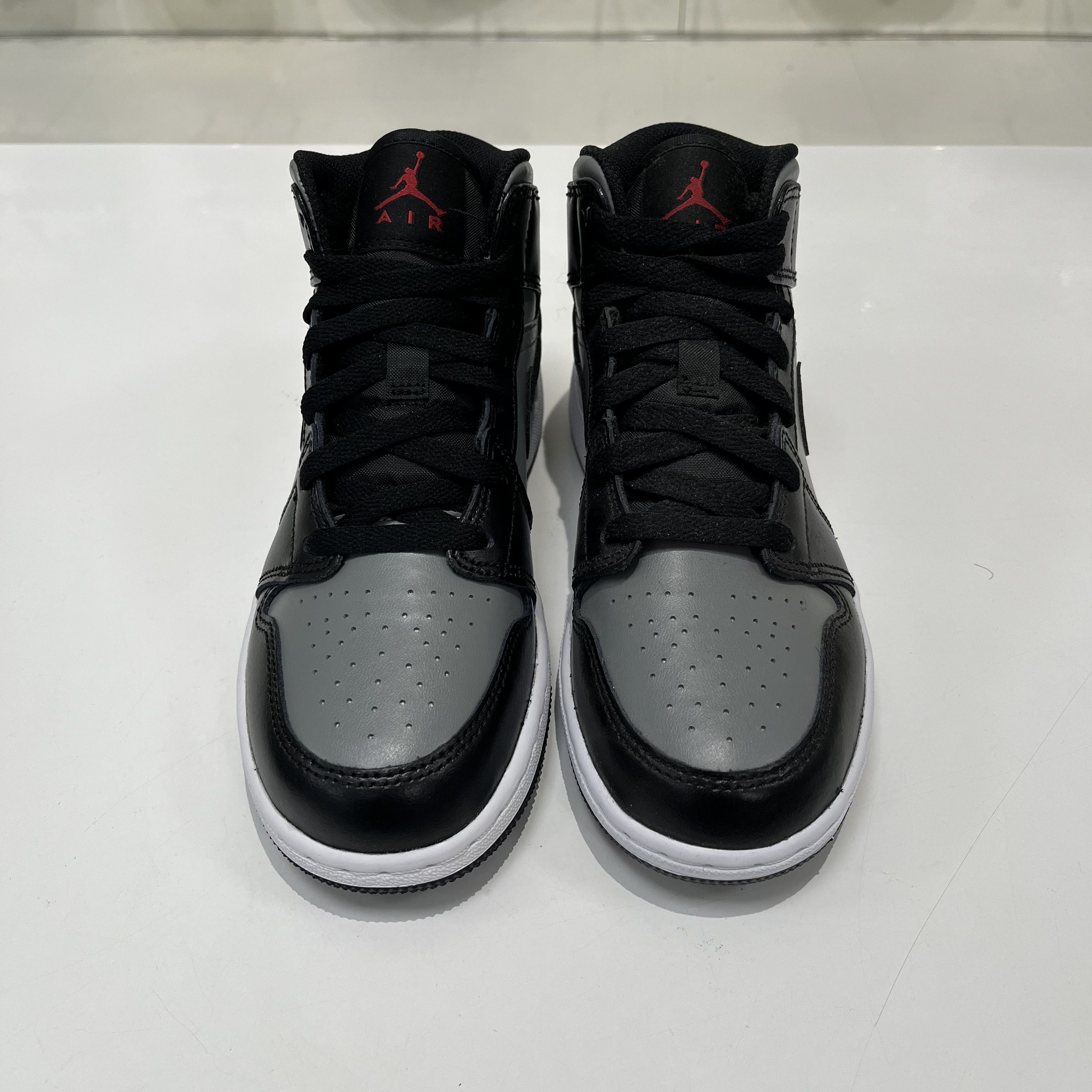 Nike Air Jordan 1 Mid Shodow Red (GS) Size US 5 / EU 37 - 5 Thumbnail
