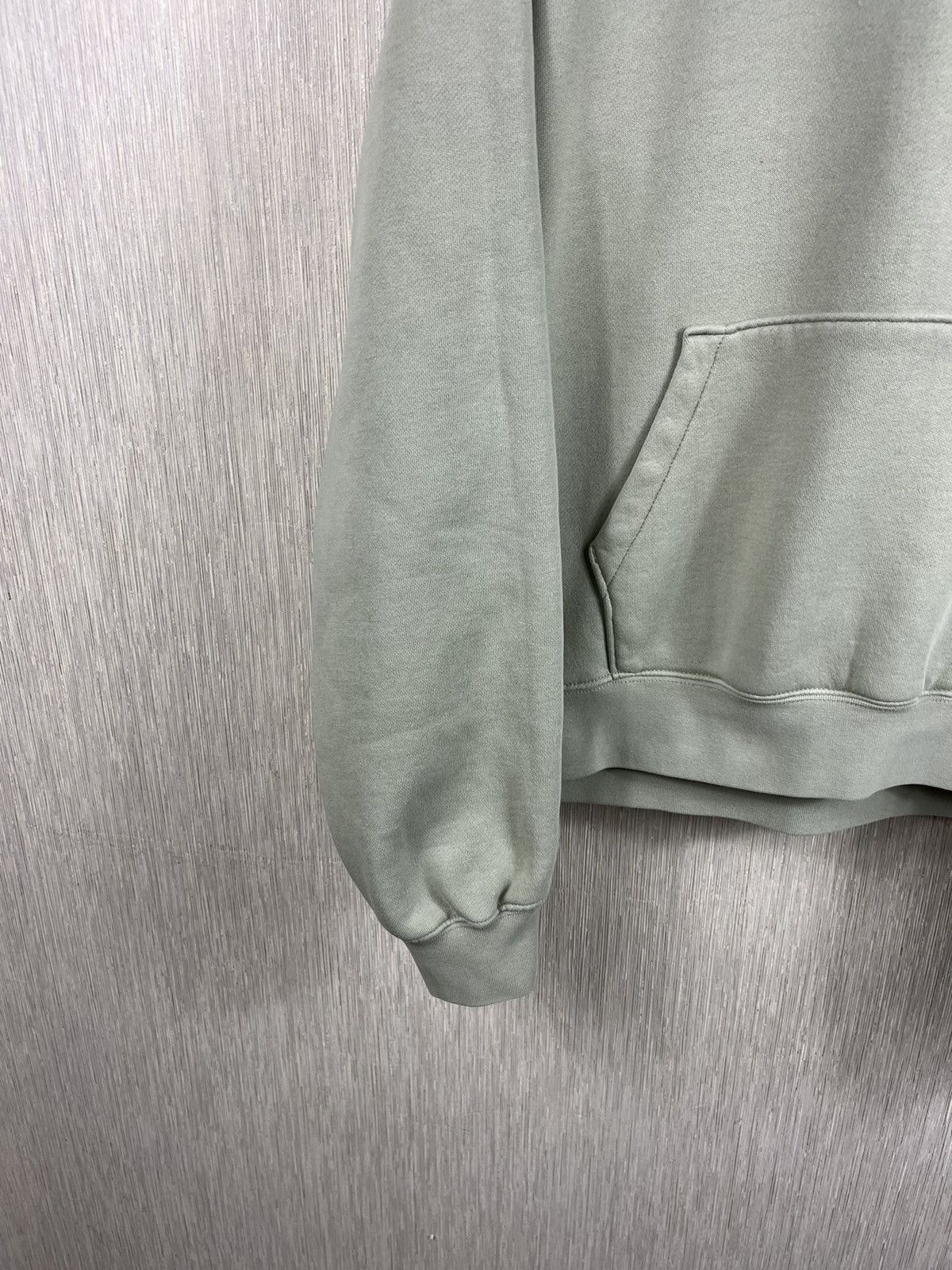 Essentials × Fear of God FOG Fear of God essentials suede chest logo boxy y2k hoodie Size US L / EU 52-54 / 3 - 7 Thumbnail