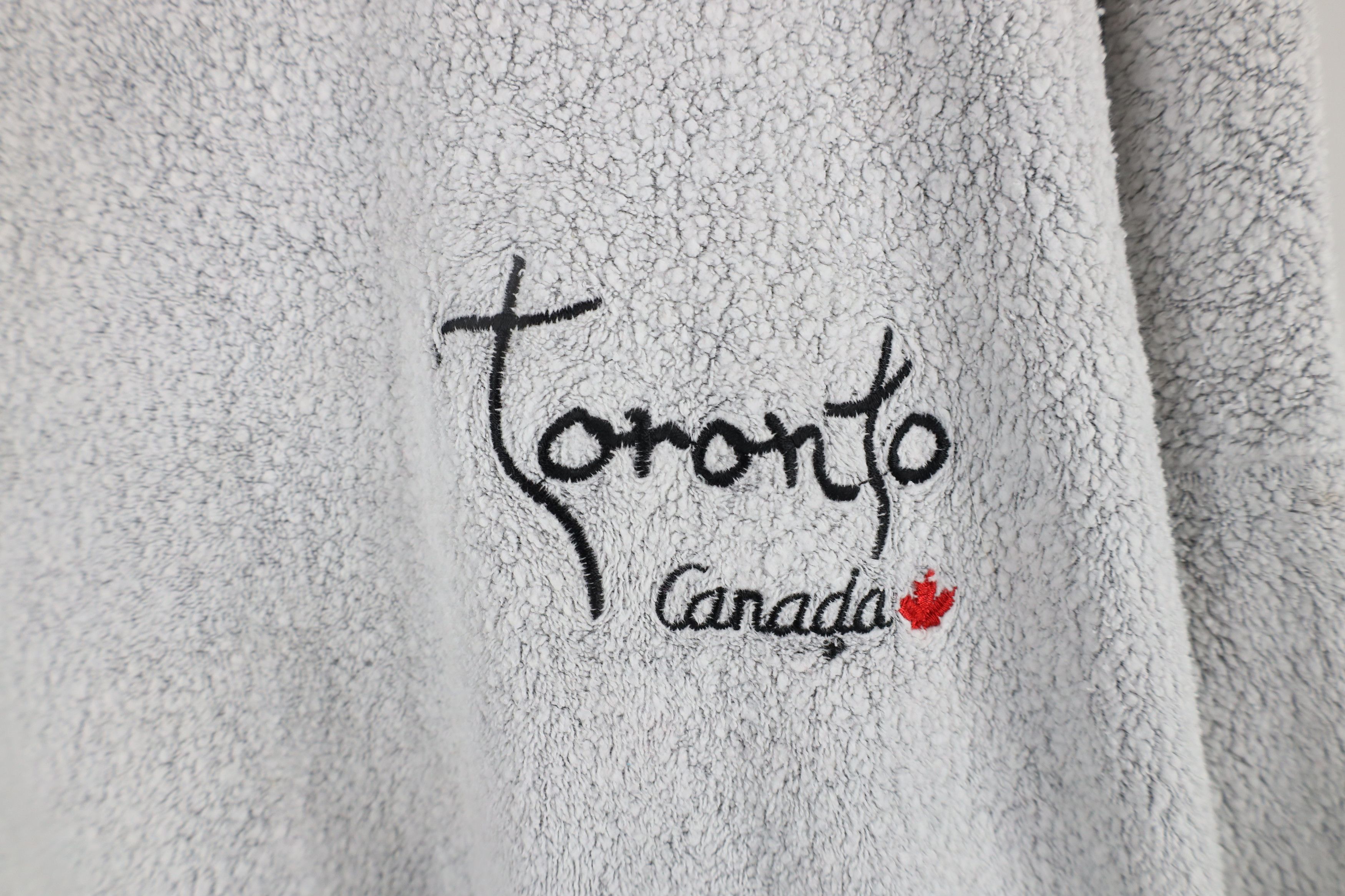 Vintage Vintage 90s Streetwear Canada Reverse Fleece Sweatshirt Size US XXL / EU 58 / 5 - 4 Thumbnail