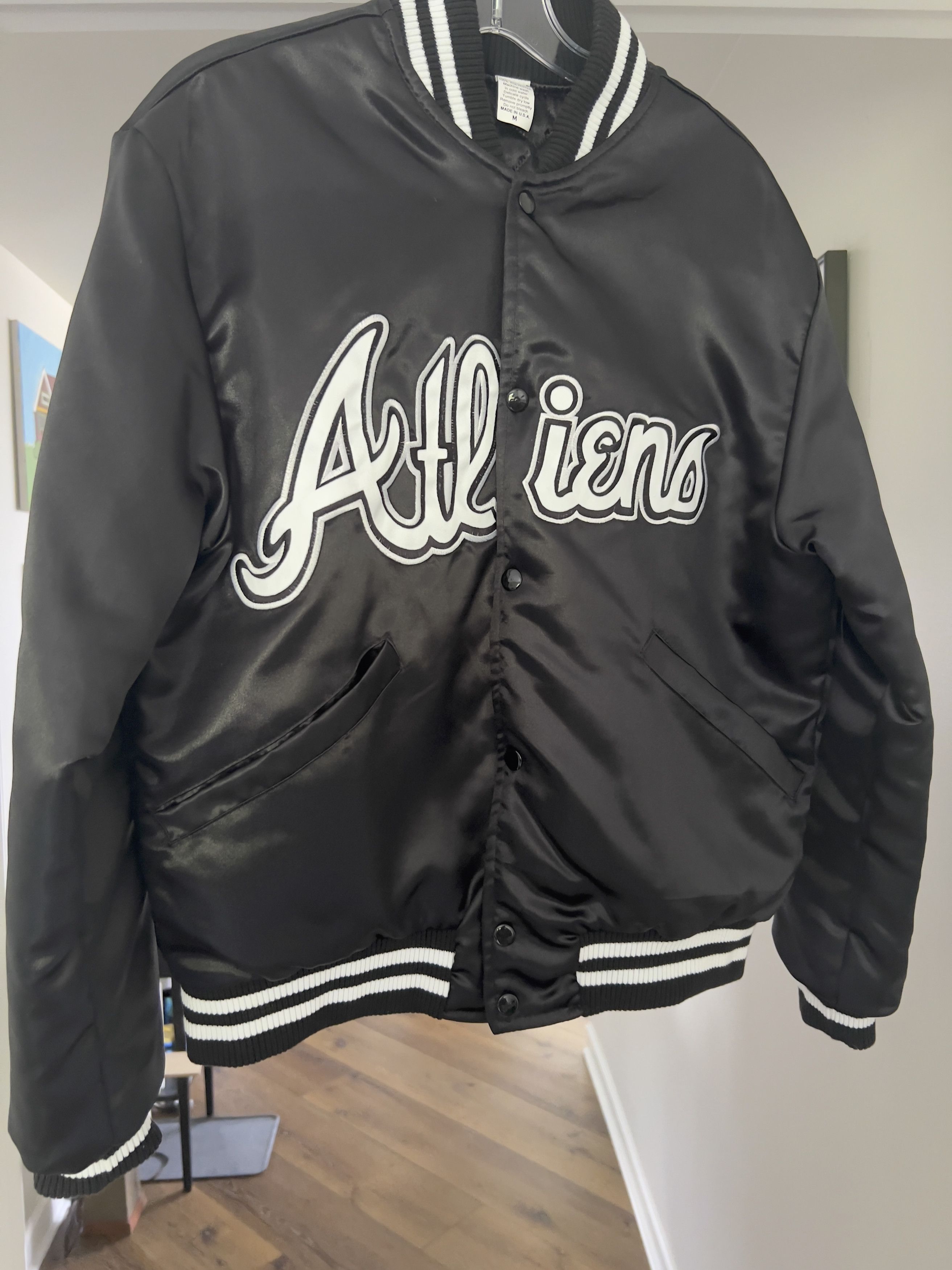 Other OutKast ATLiens Bomber Jacket - MEDIUM - Super Bowl Atlanta Size US M / EU 48-50 / 2 - 3 Thumbnail