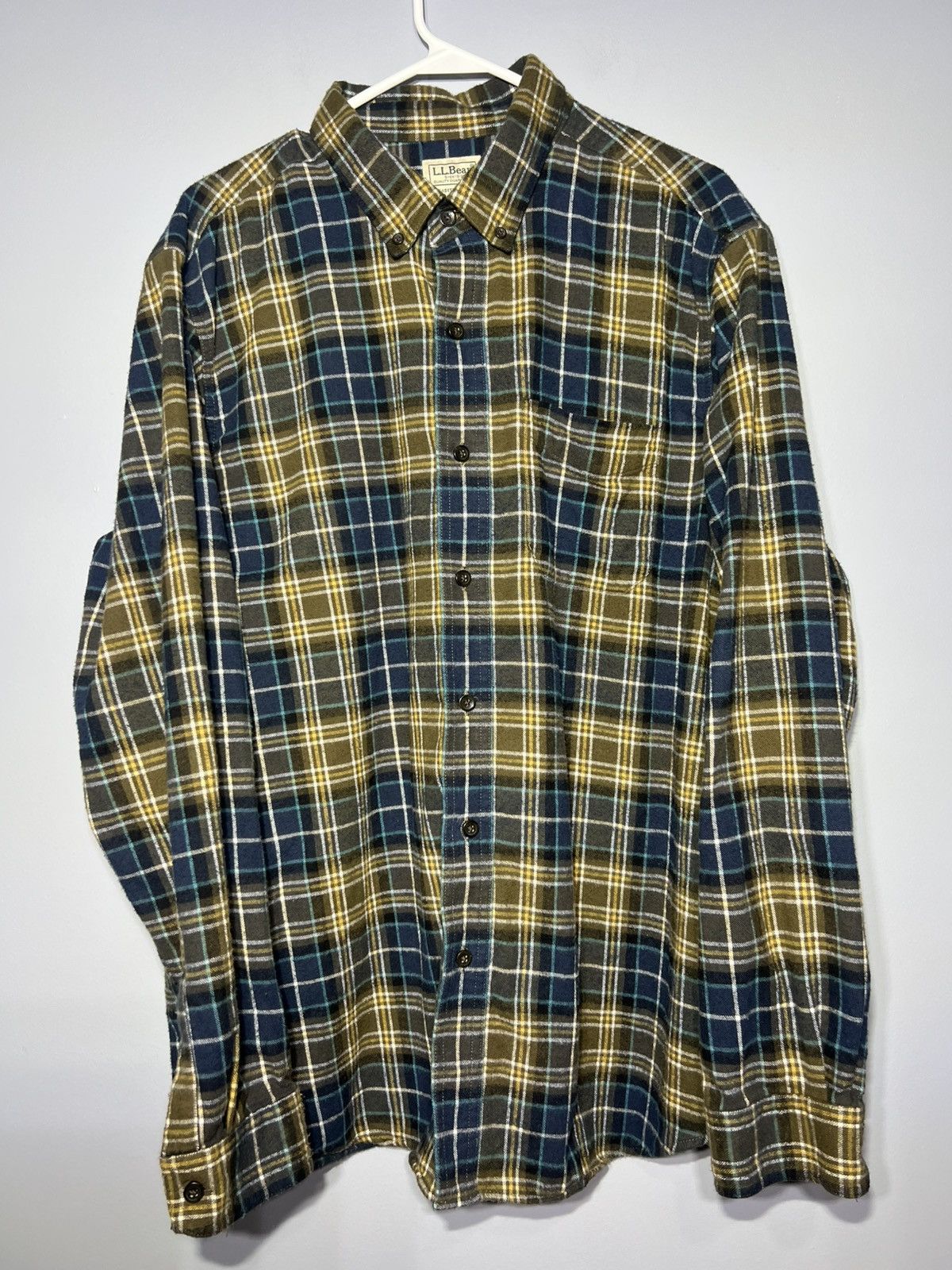 L.L. Bean LL Bean Shirt Mens Sz L Yellow & Green Plaid Flannel 228061 Size US L / EU 52-54 / 3 - 2 Thumbnail