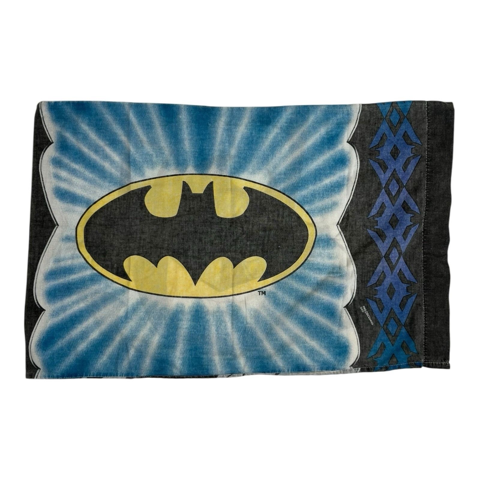 Vintage Vintage Batman Pillow Case 90s Cartoon Size ONE SIZE - 2 Thumbnail