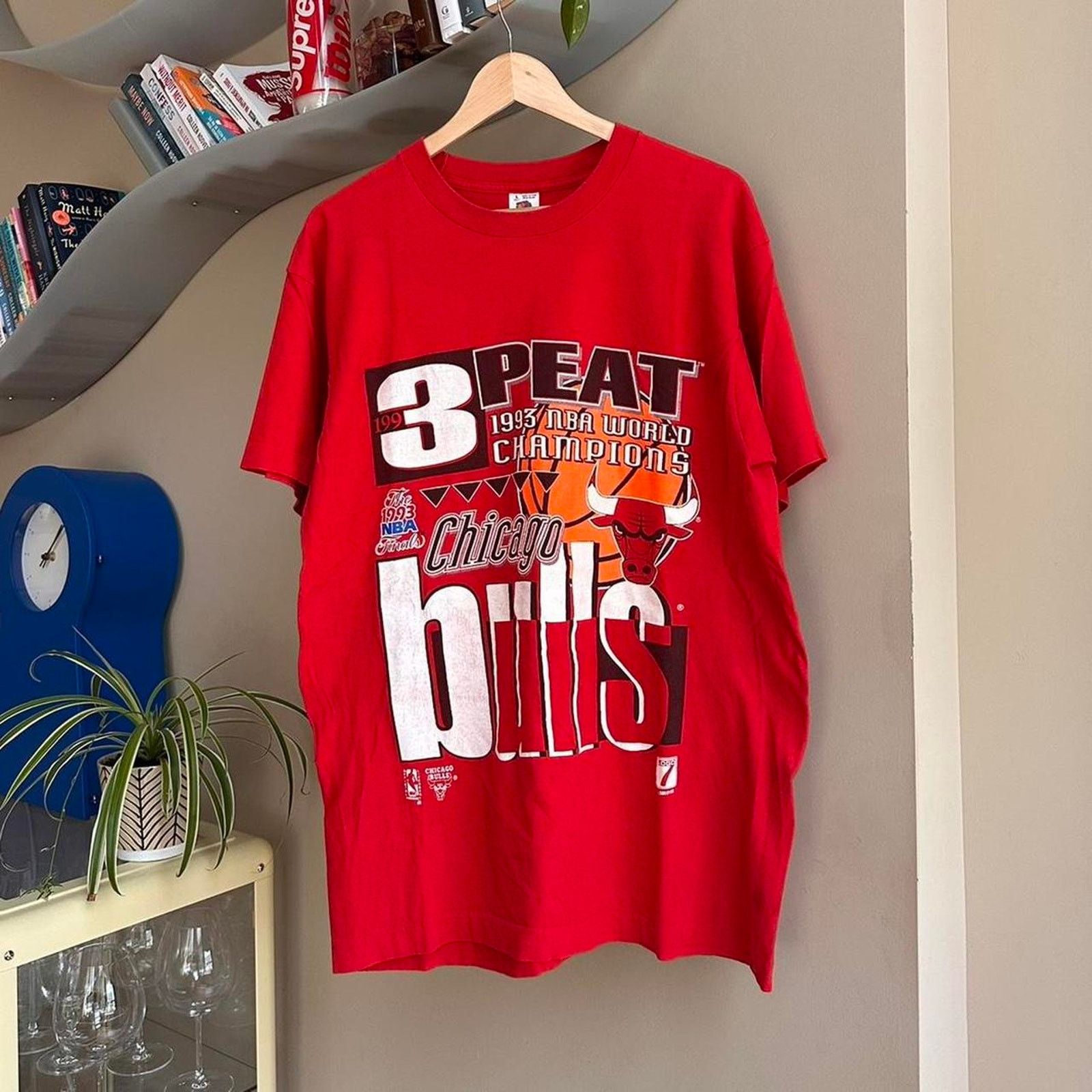 NBA × Vintage Vintage Chicago Bulls 3 Peat Shirt Size US L / EU 52-54 / 3 - 1 Thumbnail