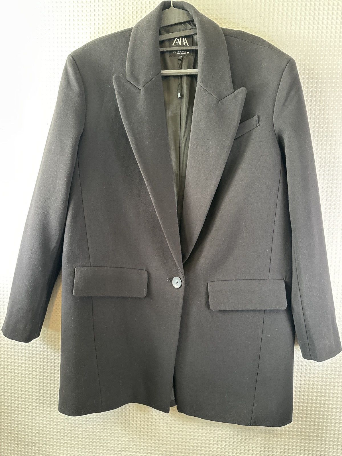 Zara ZARA WOMAN STRAIGHT CUT BUTTONED BLAZER BLACK Size M / US 6-8 / IT 42-44 - 2 Thumbnail