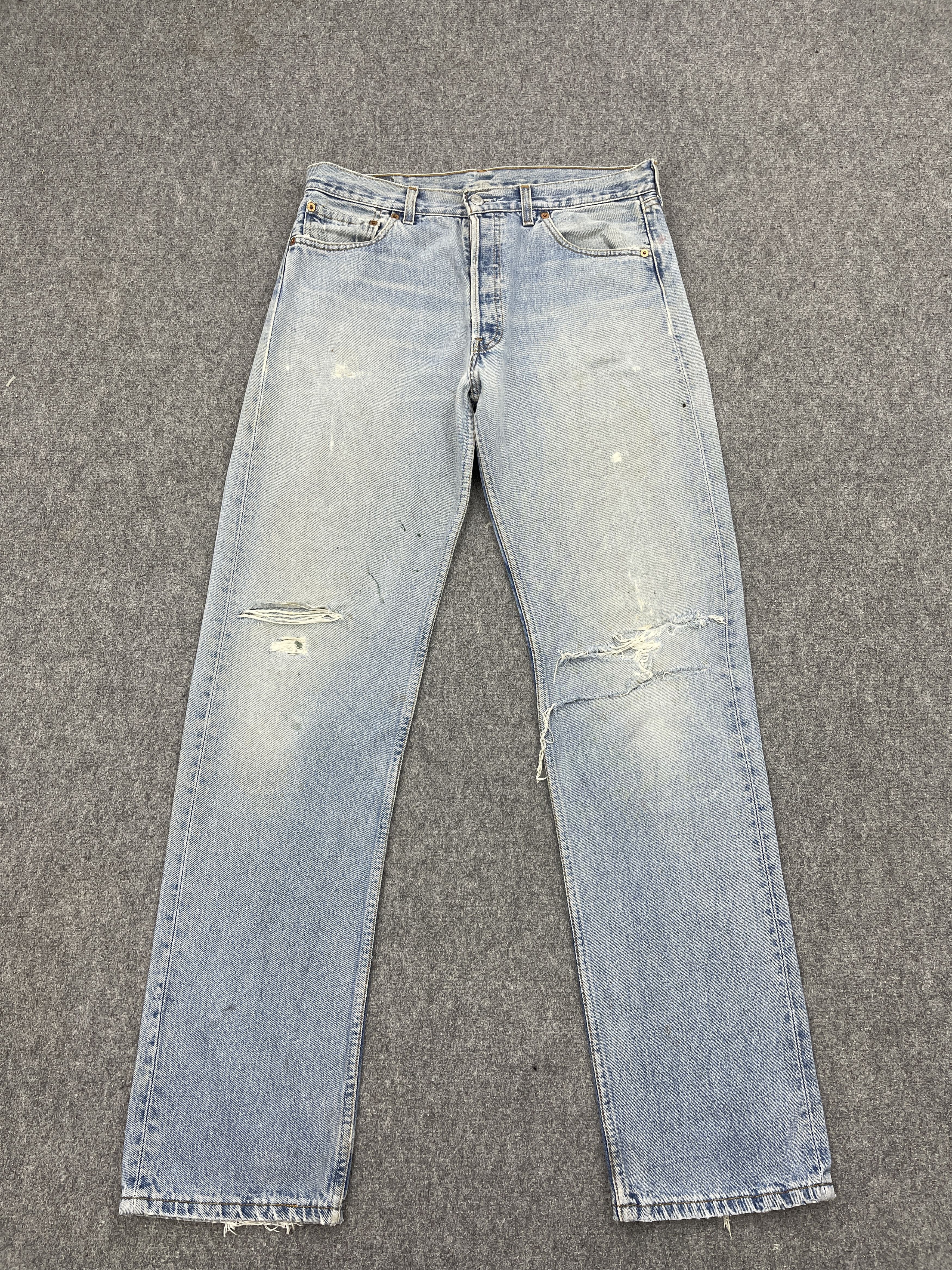 Levi's × Vintage Vintage 90s Levis 501 Light Washed Distressed Jeans Size US 33 - 1 Thumbnail