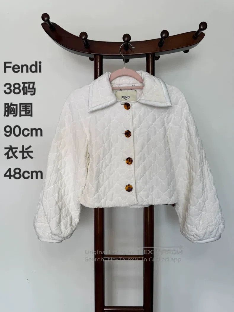 Fendi Fendi Short Jacket, Mulberry Silk Fabric Size XS / US 0-2 / IT 36-38 - 1 Thumbnail