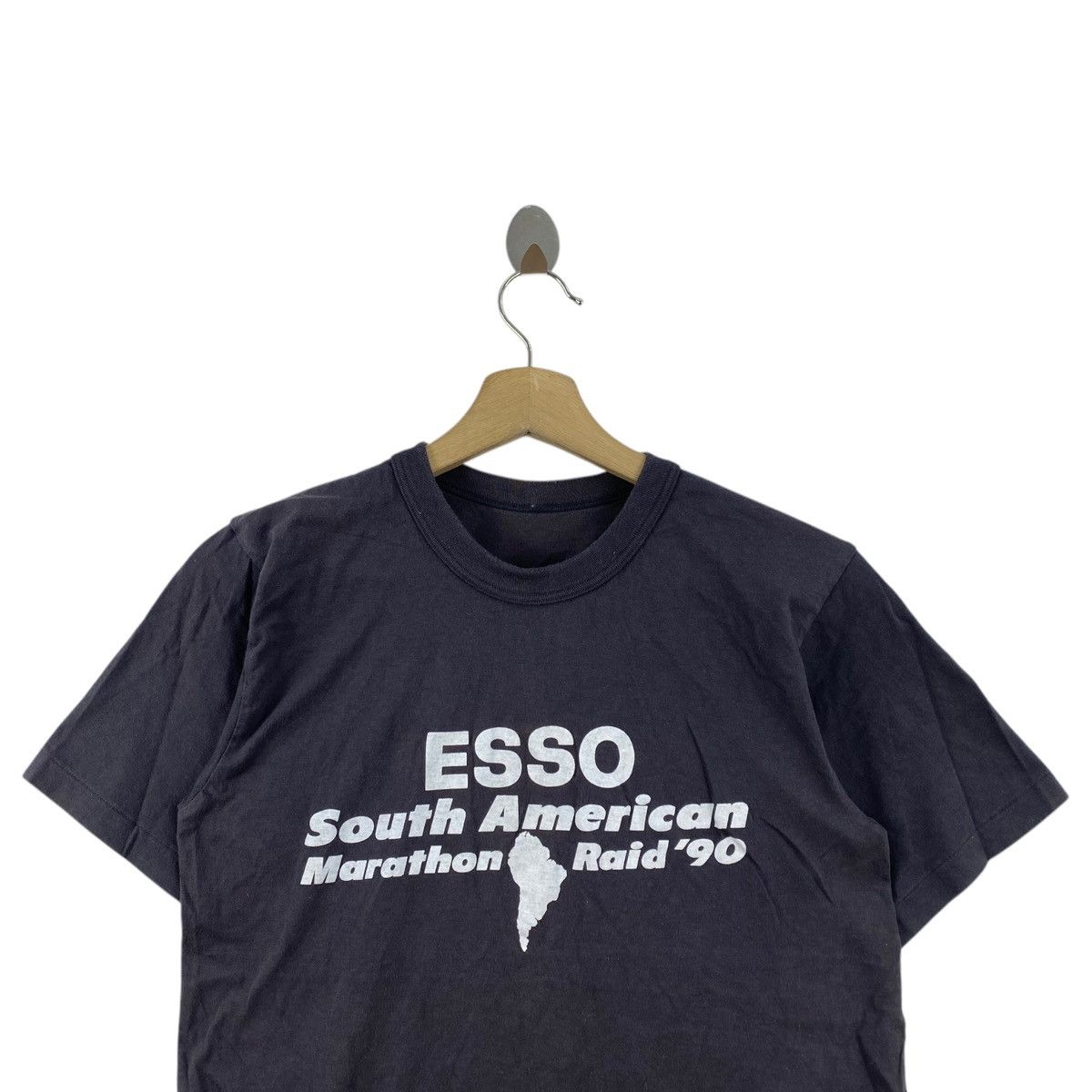 Vintage Vintage ESSO South American Marathon Raid 1990 Print Short Size US XS / EU 42 / 0 - 2 Thumbnail