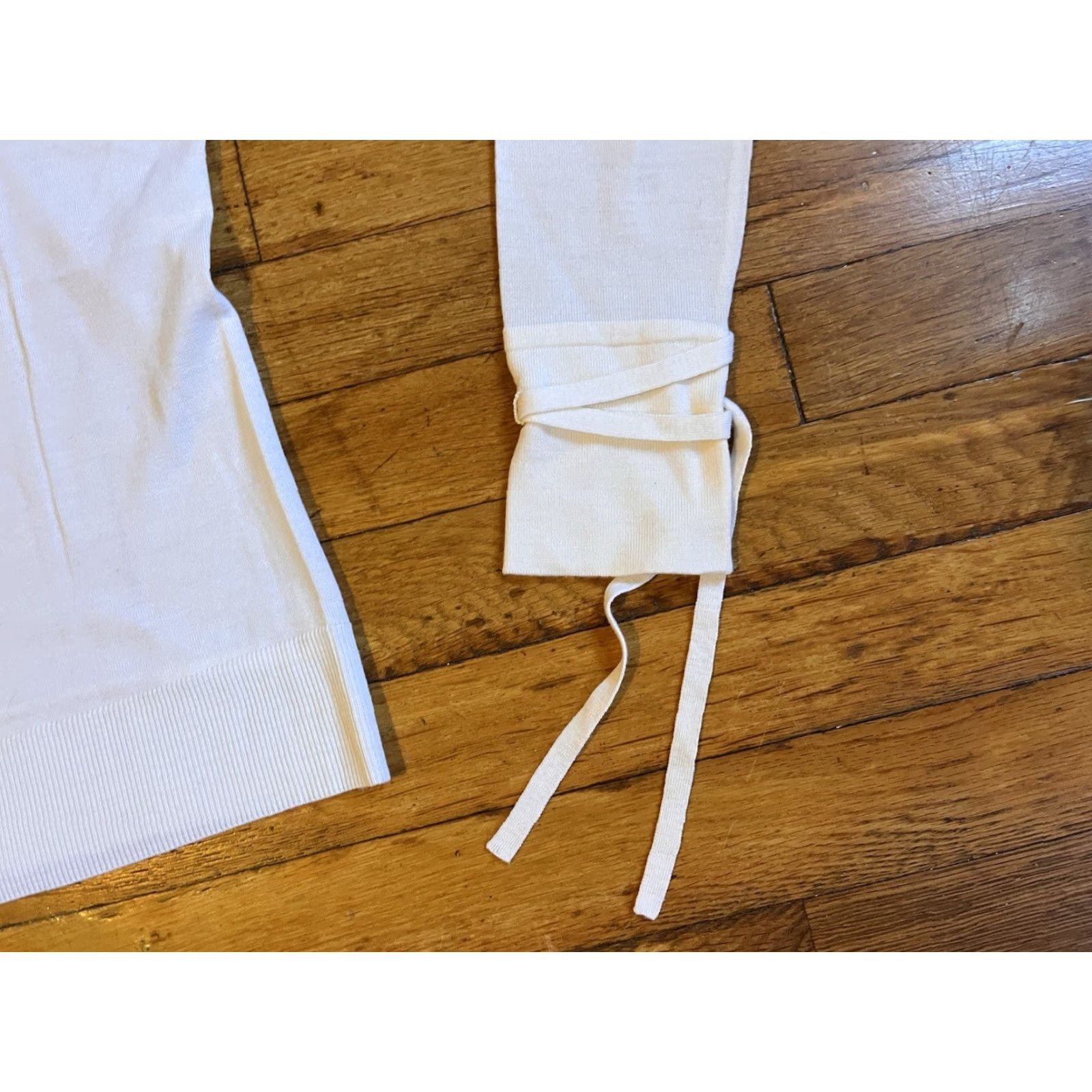 Vintage Chaiken Turtleneck Sweater Knit Shirt Women’s L Ivory Tasseled Sleeve Size L / US 10 / IT 46 - 7 Thumbnail