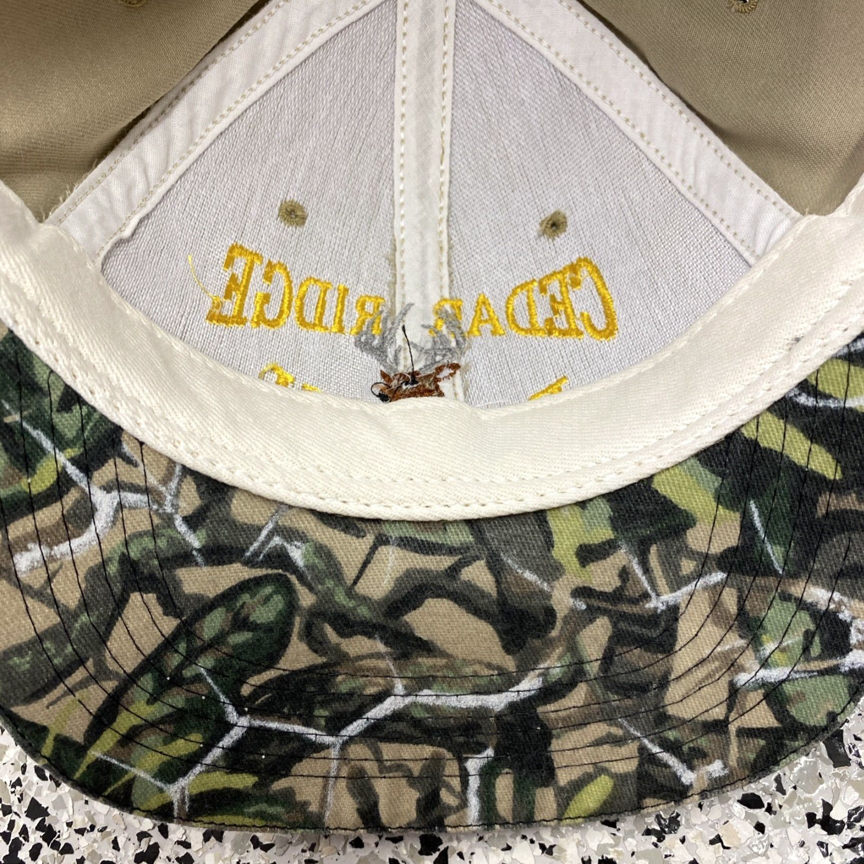 Vintage VINTAGE Brush Country Hat Camouflage Camo Adjustable One Size Men Bow Shoot Classic Outdoor 90s Cap Cap Boys Mens Girls Size ONE SIZE - 7 Thumbnail