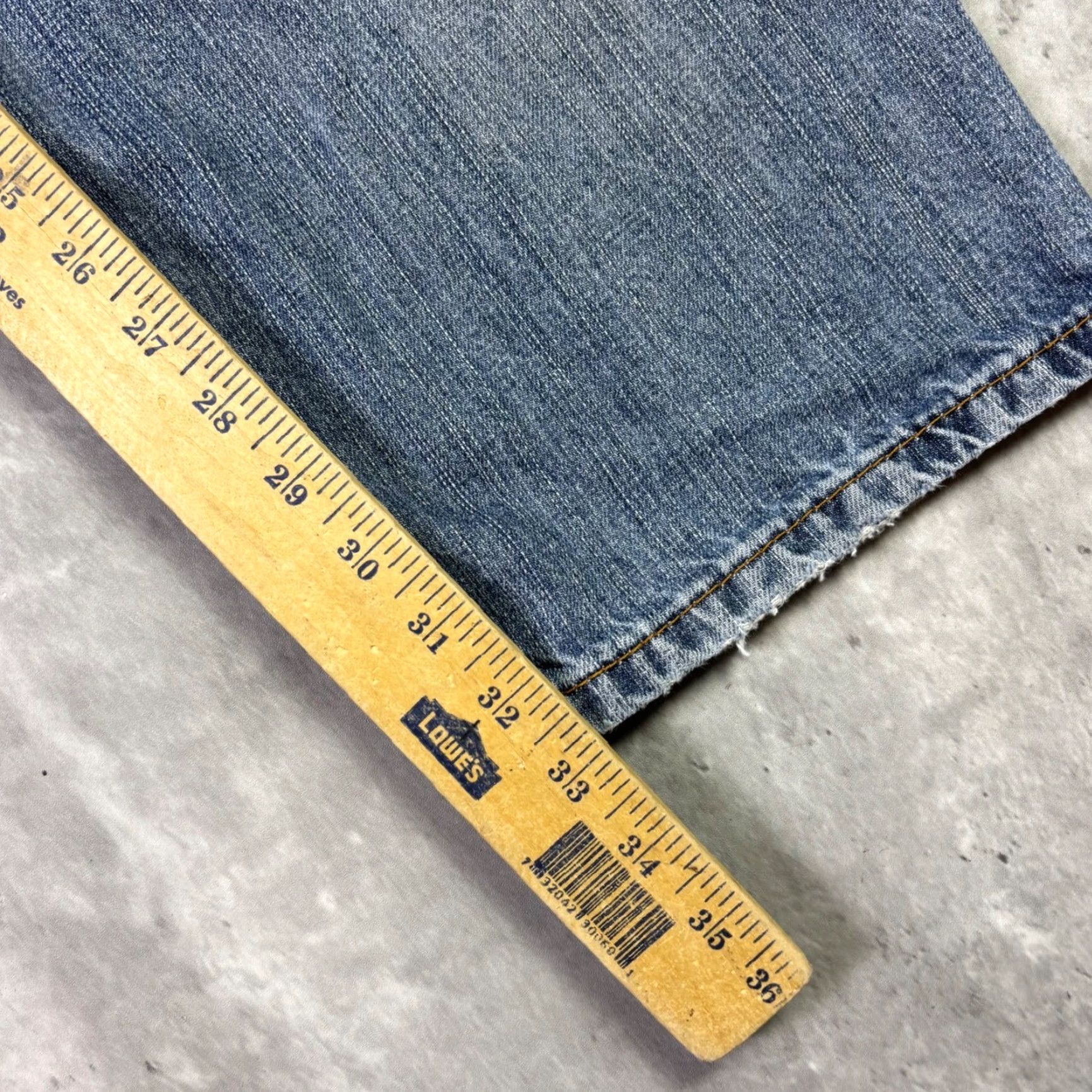Levi's Vintage Levi's 559 Jeans Bootcut Straight Fit Distressed Faded Wash 36x33 Mens Jeans 90s Blue Size US 36 / EU 52 - 5 Thumbnail