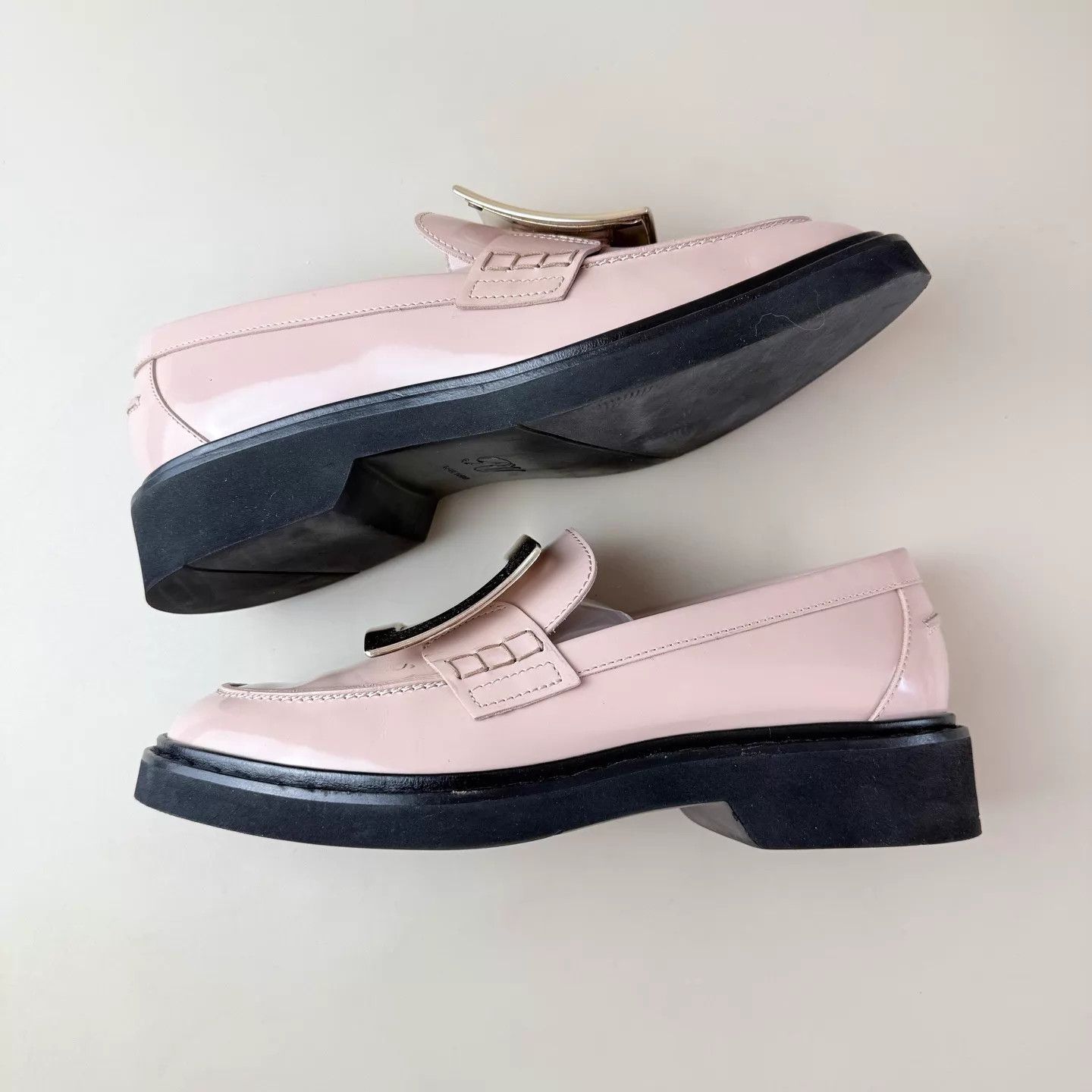 Roger Vivier Roger Vivier Pink Gold Square Buckle Loafer 37 Size US 6.5 / IT 36.5 - 5 Thumbnail