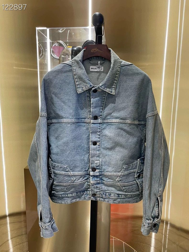 Balenciaga Balenciaga size 34 Twill upside-down jacket denim jacket Size XS / US 0-2 / IT 36-38 - 1 Thumbnail