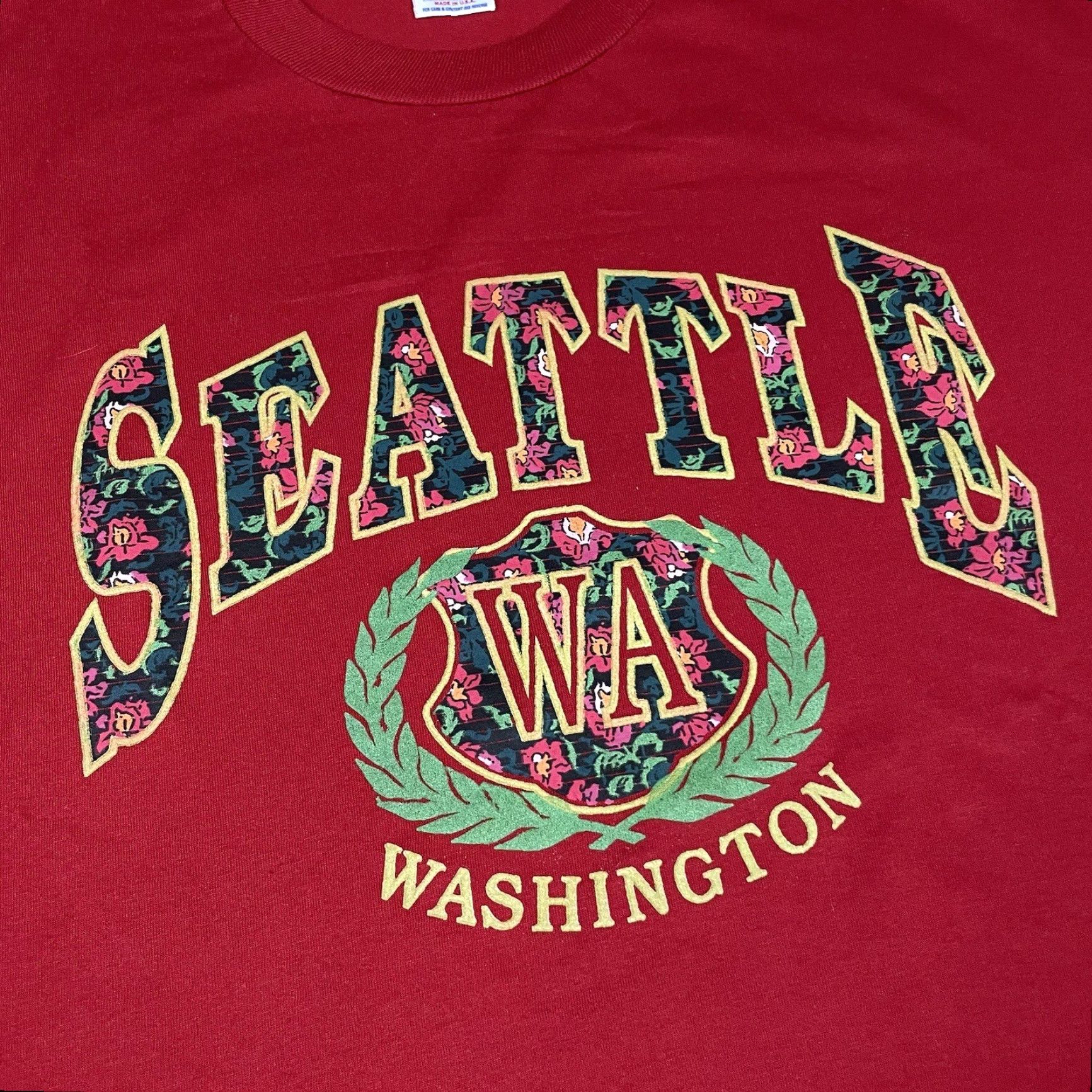 Jerzees VINTAGE Seattle Shirt Mens XL Red 90s Washington WA Souvenir Destination Art EUC Size US XL / EU 56 / 4 - 3 Thumbnail