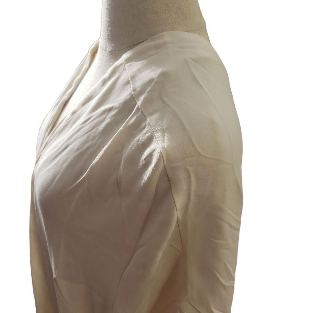 Faconnable CT1123a Faconnable Ladies Beige Blouse 100% Silk Size 46 Size M / US 6-8 / IT 42-44 - 6 Thumbnail