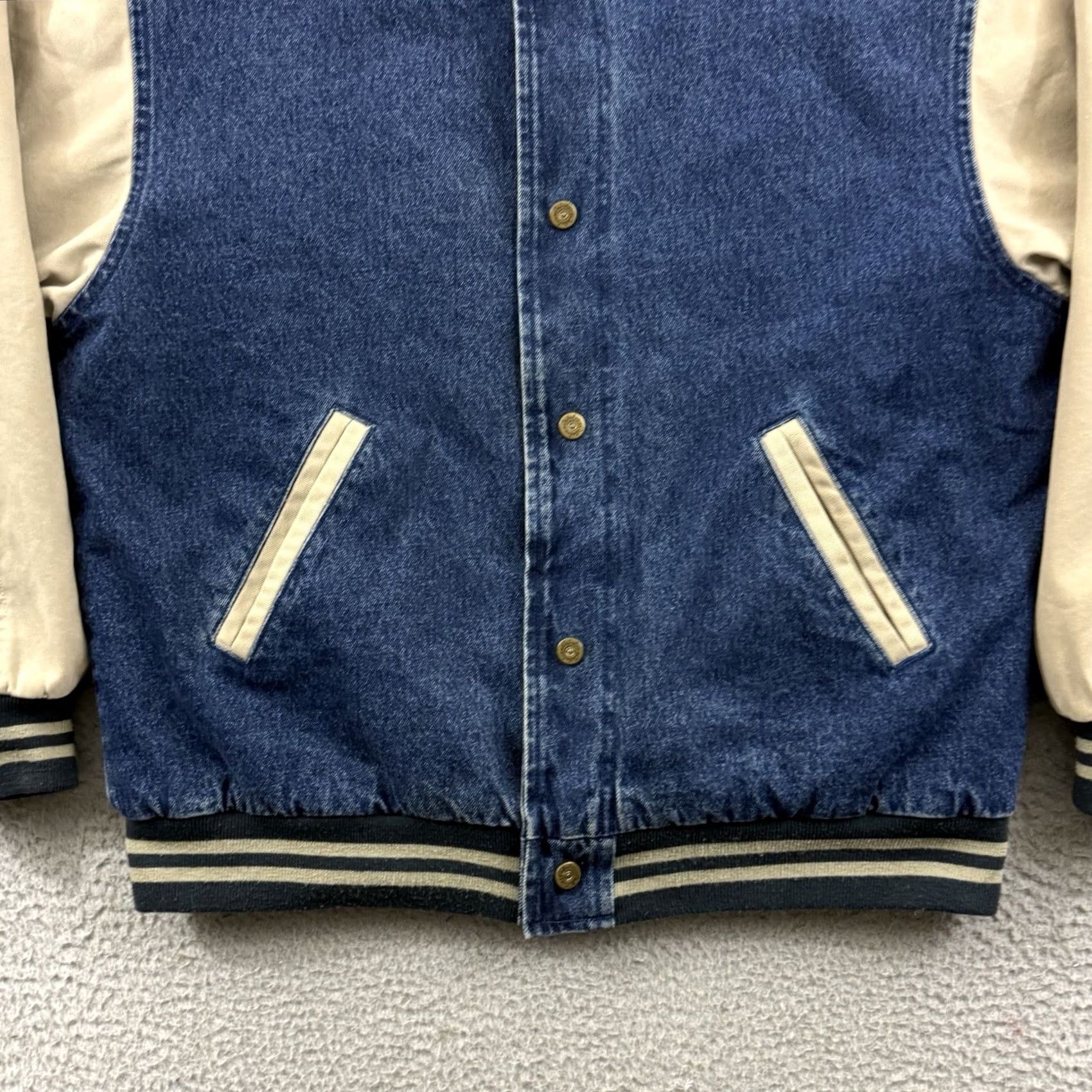 Vintage VINTAGE Cabela's Jacket Men Large Blue Denim 90s Lined Snap Button Grunge Outdoor Jacket Size US L / EU 52-54 / 3 - 2 Thumbnail