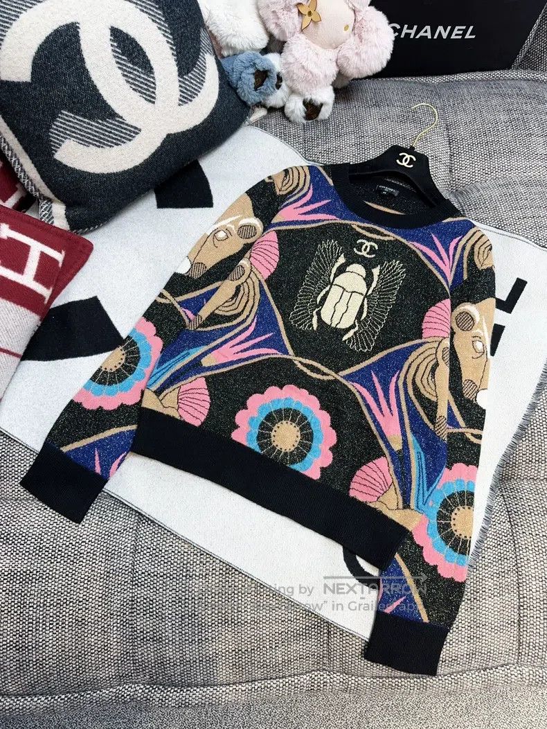 Chanel Chanel 19A Egypt Series Black Pink Beetle Pattern Cashmere Size S / US 4 / IT 40 - 9 Thumbnail