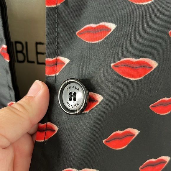 Prada Prada 18/19 Lips Mouths Trench Coat Jacket Size S / US 4 / IT 40 - 5 Thumbnail