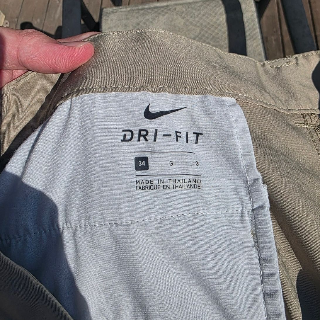 Nike Nike DriFit Golf Shorts Size US 33 - 3 Thumbnail
