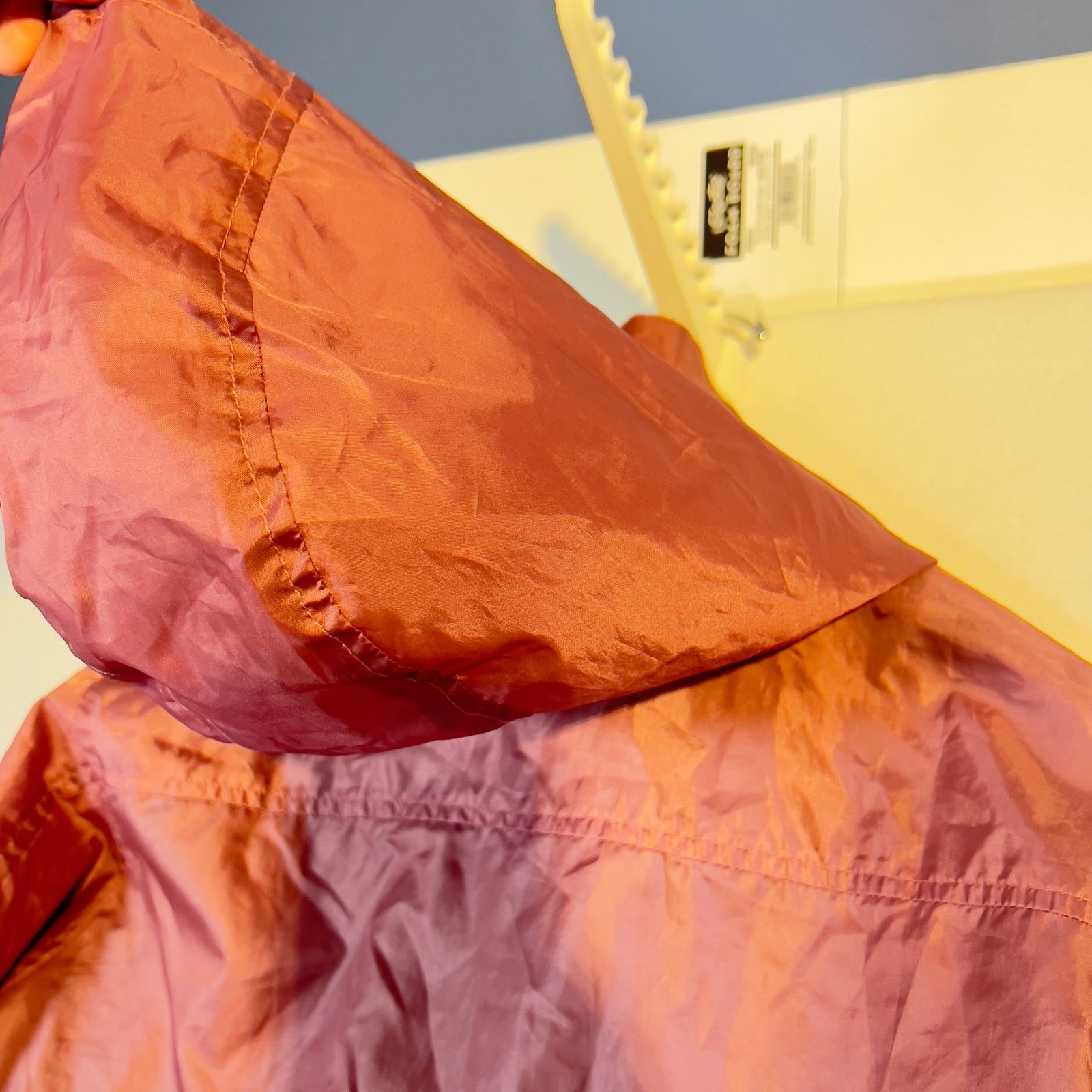 Other Tudor Court Vintage Raincoat Woman L Hide-Away Hood Full Zip Size L / US 10 / IT 46 - 19 Thumbnail