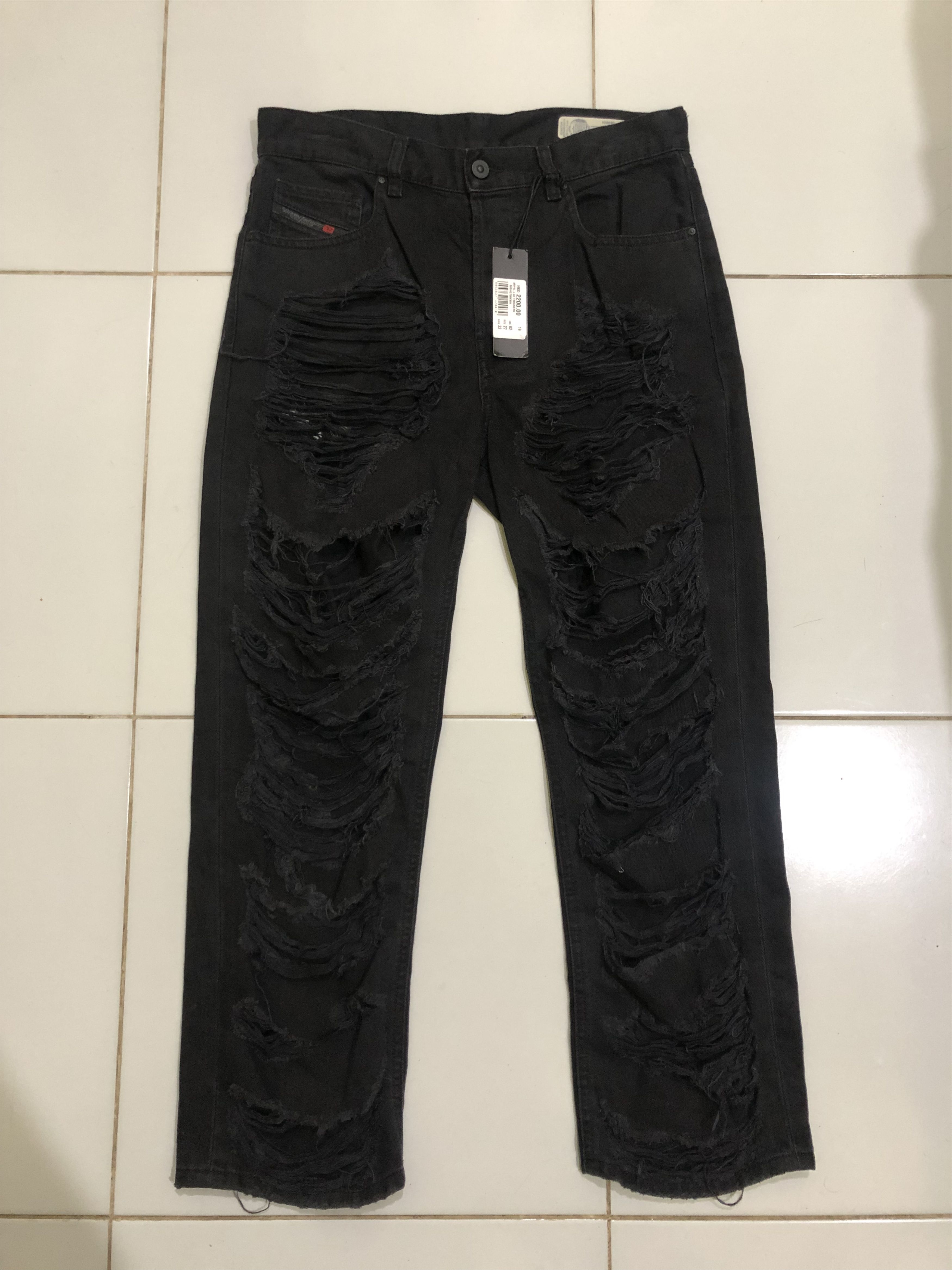 BNWT Diesel Aryel 084WH Distressed Black Jeans