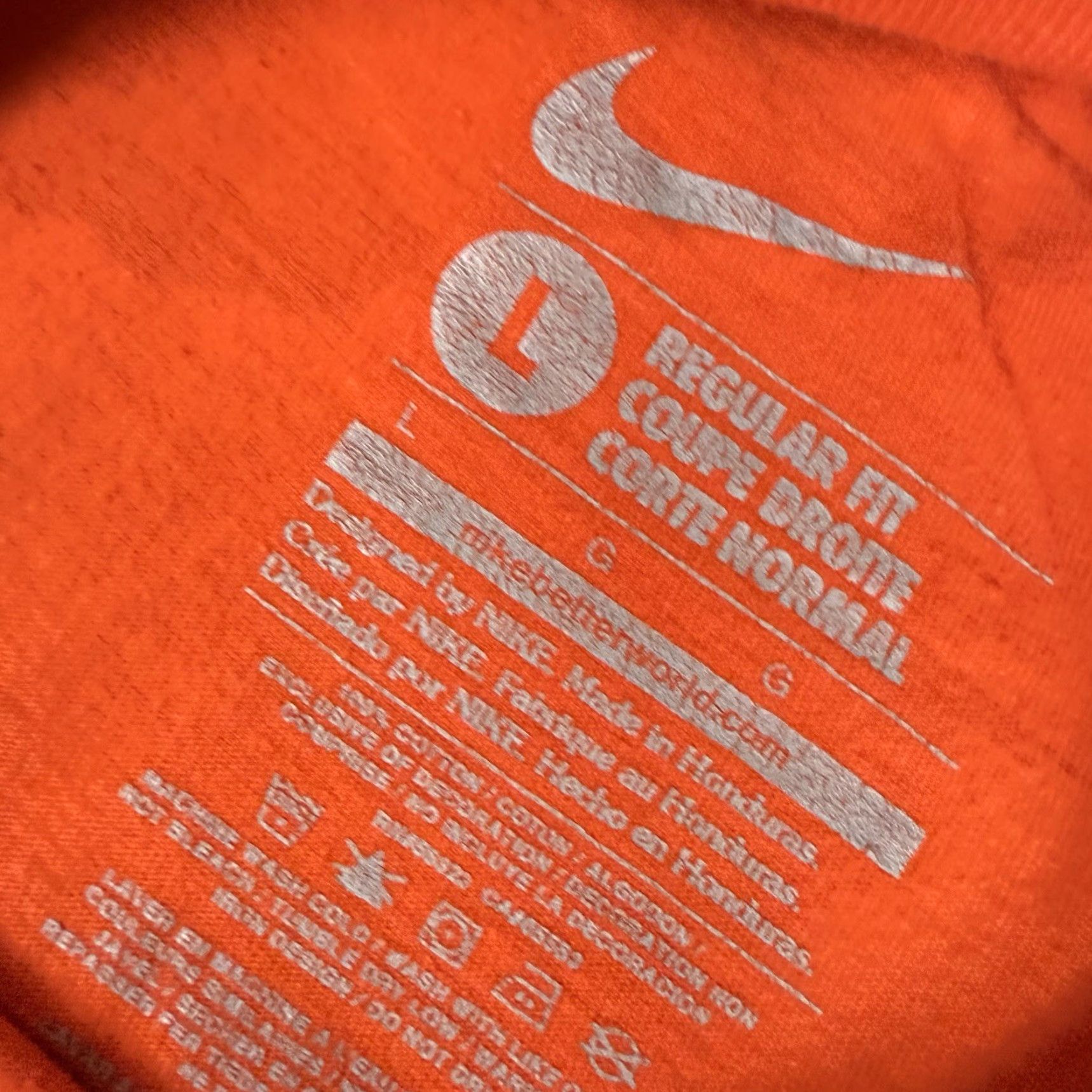 Nike Nike T Shirt Mens Large Orange Logo Striped Athletic Adult Short Sleeve Workout Size US L / EU 52-54 / 3 - 4 Thumbnail