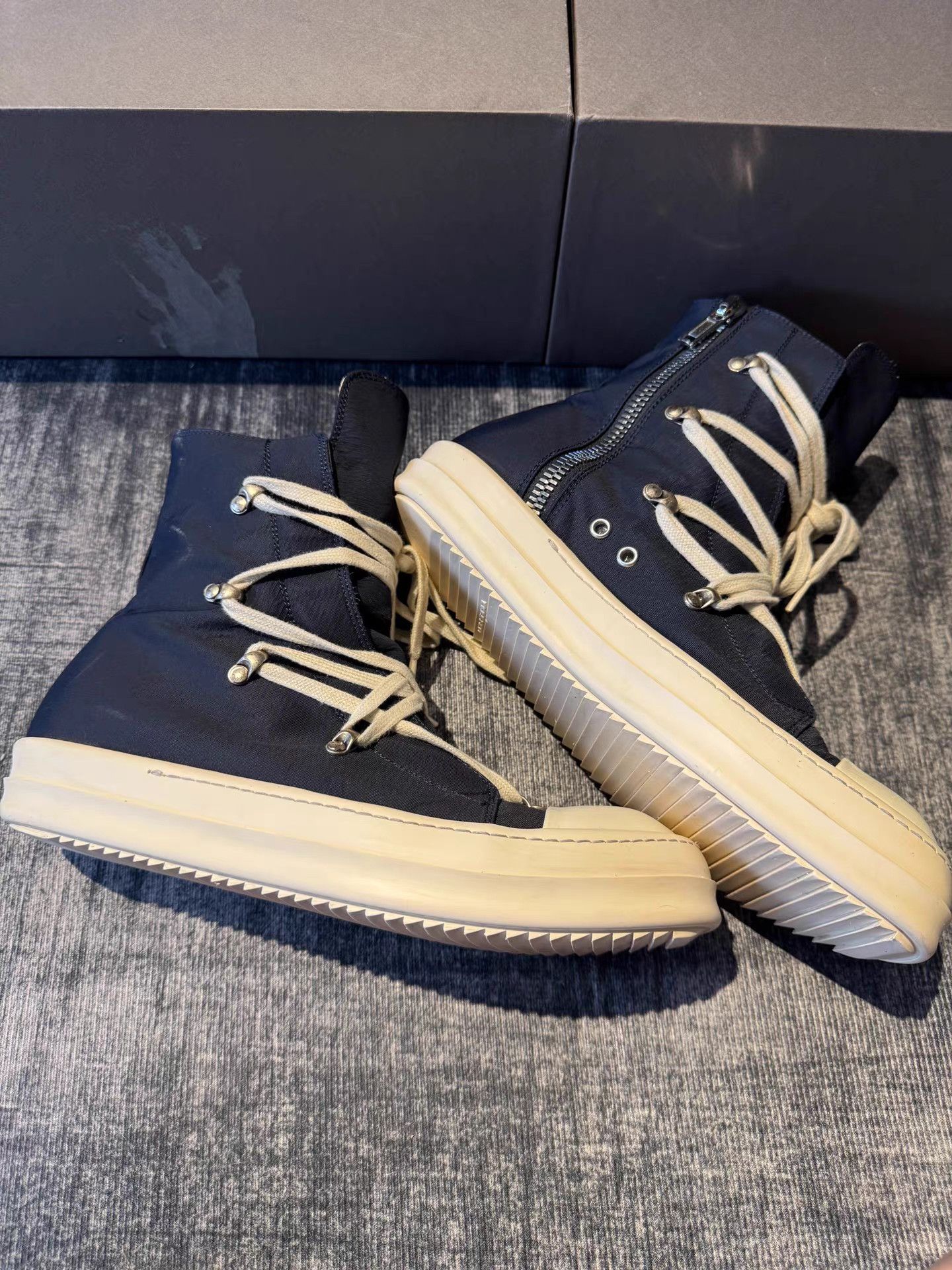 Rick Owens Rick Owens DRKSHDW Pentagram Lace Big Converse Size US 9.5 / EU 42-43 - 2 Thumbnail
