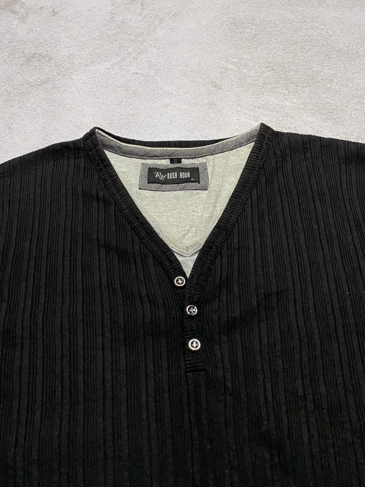 Japanese Brand Rush hour t-shirt Size US L / EU 52-54 / 3 - 5 Thumbnail