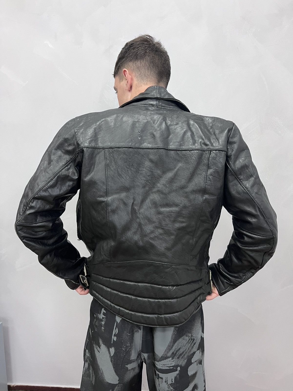 VINTAGE BIKER 2000s archive moto leather jacket diesel Y2K